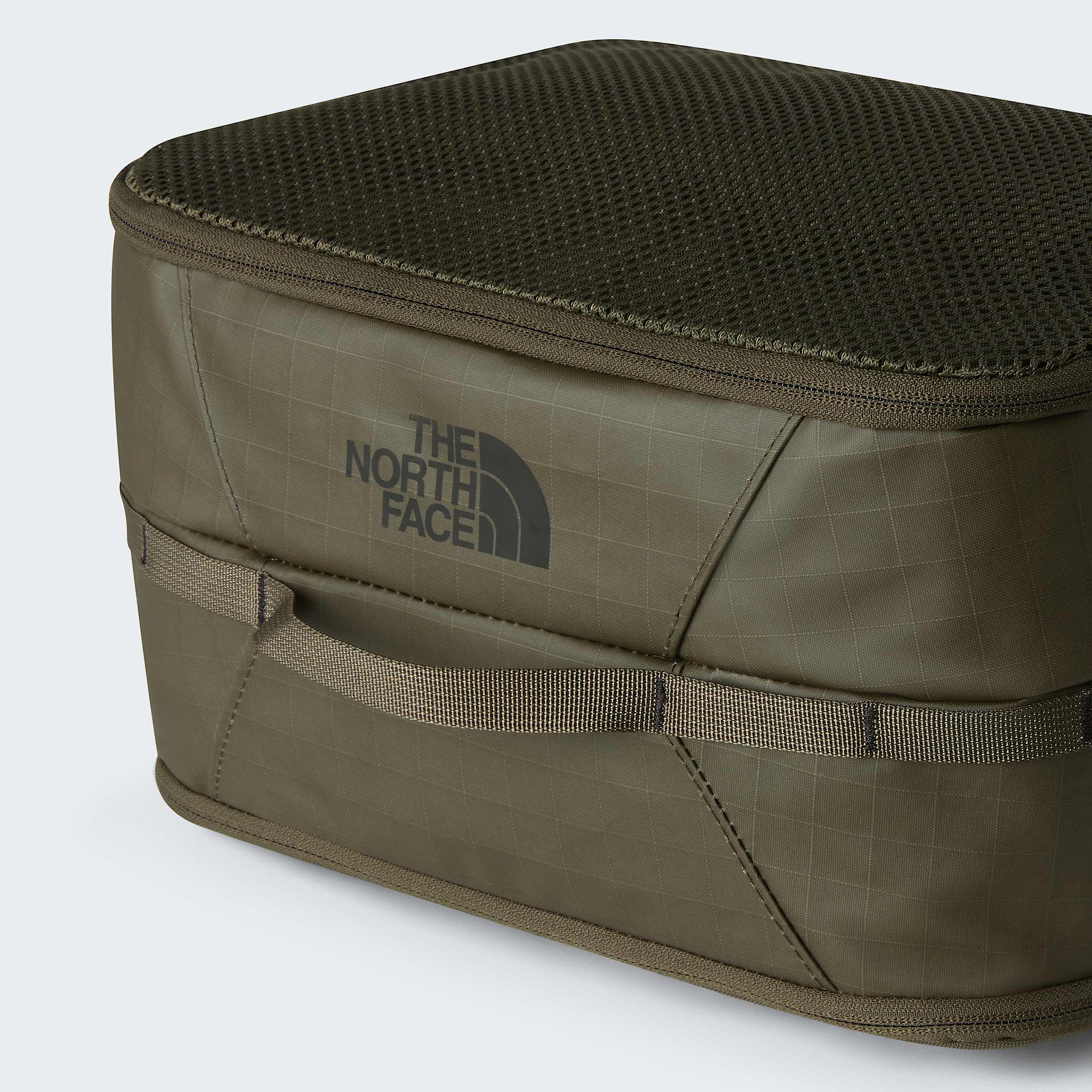 Base Camp Voyagercube TNF ALT2