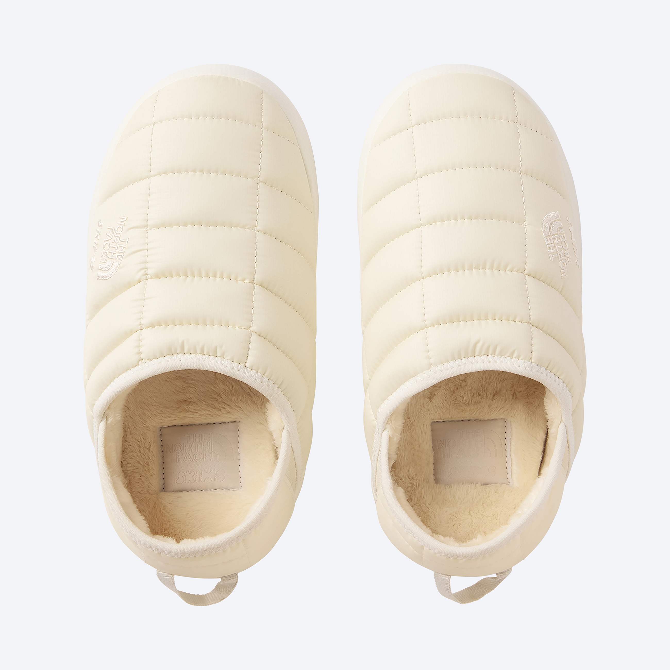The North Face X SKIMS ThermoBall Traction Vpantoffels TNF SK Bone ALT21