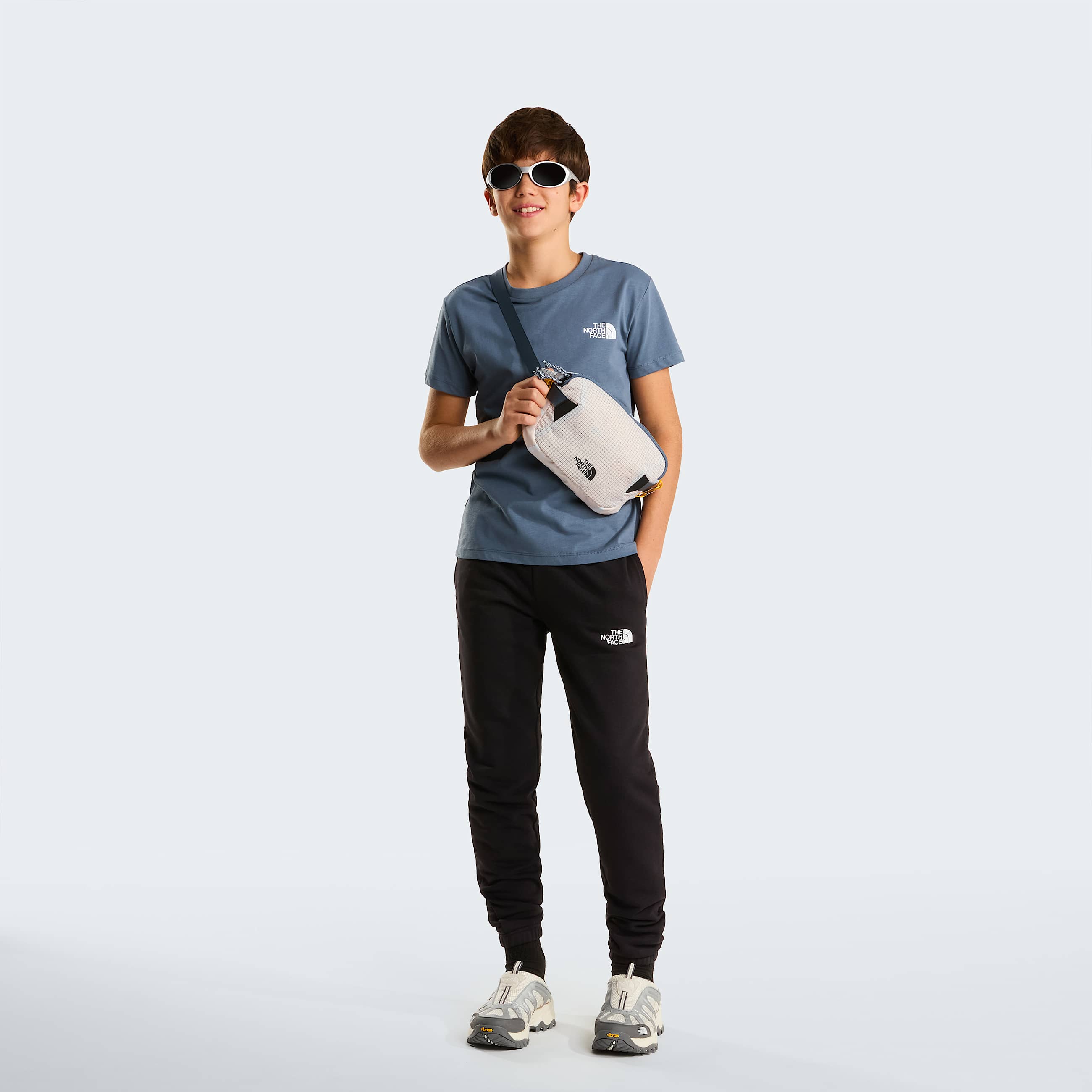 Teens Box NSE TShirt TNF Granite Grey ALT2