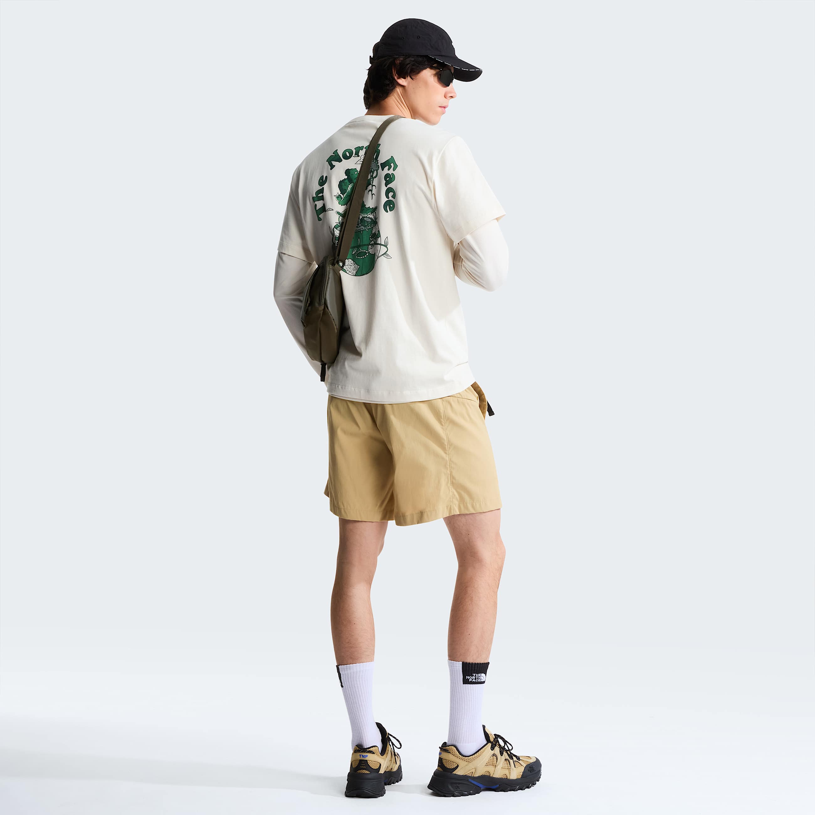 Mens Retro Earth Relaxed Graphic TShirt TNF ALT2