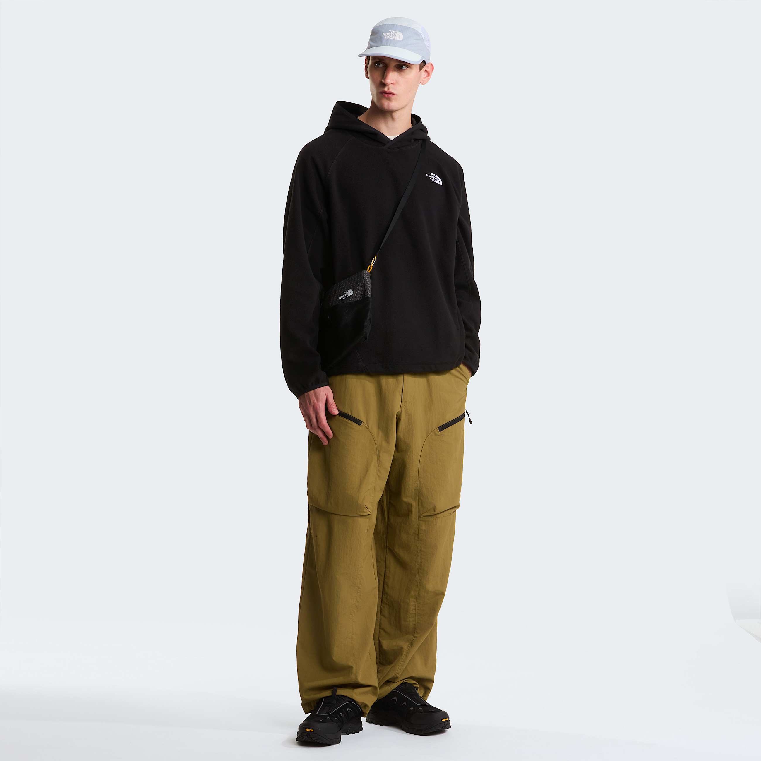 Mens Oxara Hooded Fleece TNF TNF Black ALT1