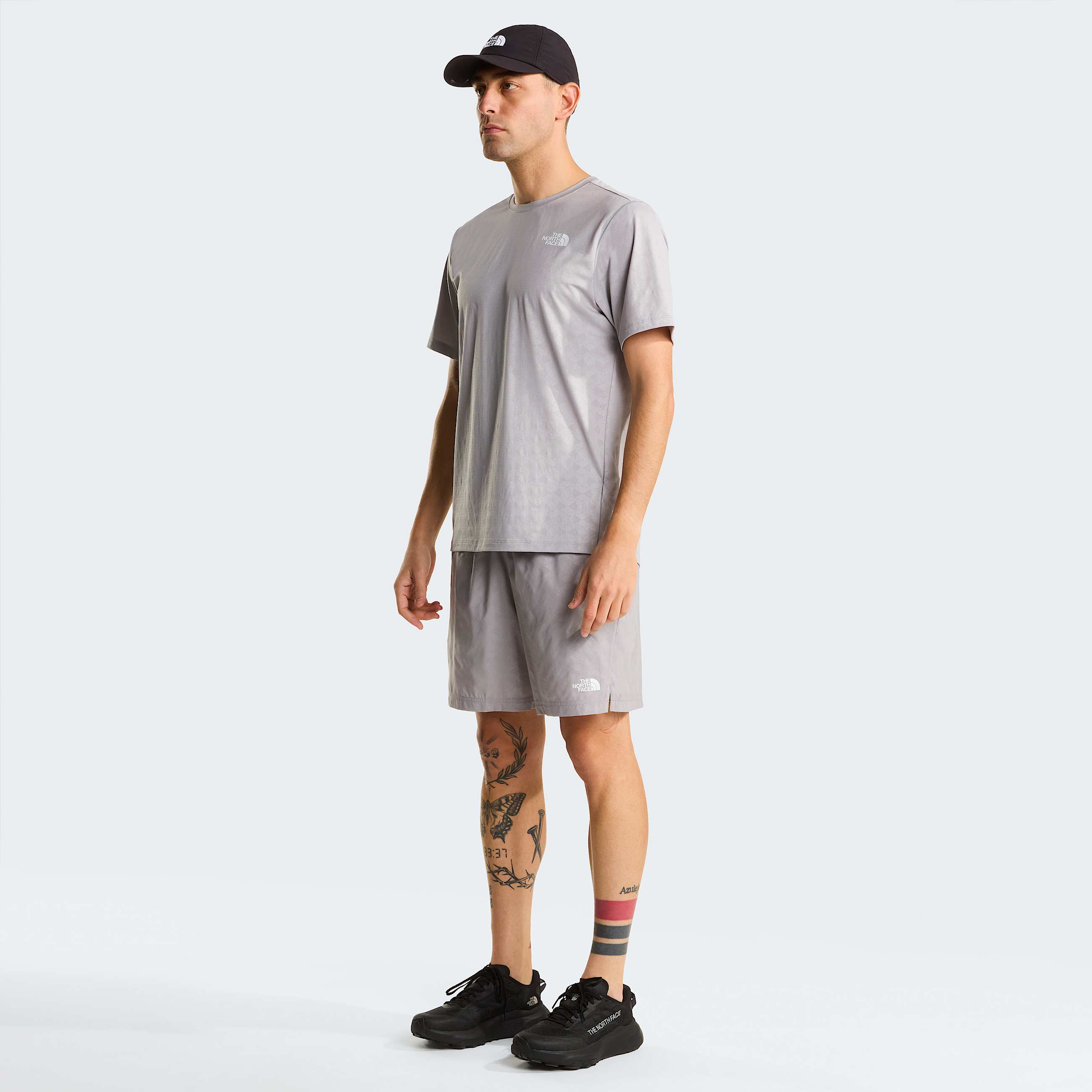 247 Pentadome Embossed Regular TShirt M TNF ALT1