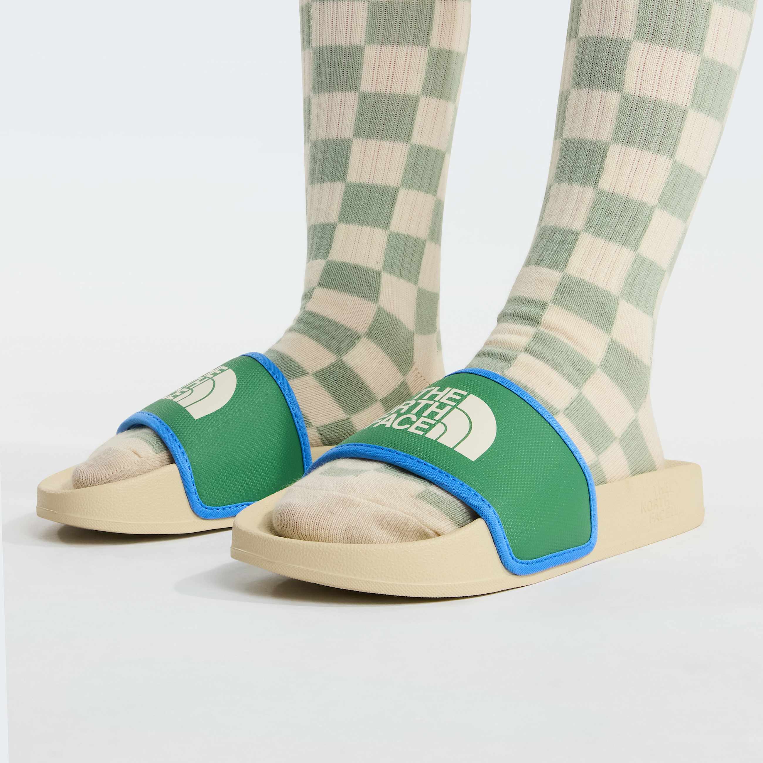 Teens Base Camp Slides III TNF Desert StoneDimmed Algae ALT4