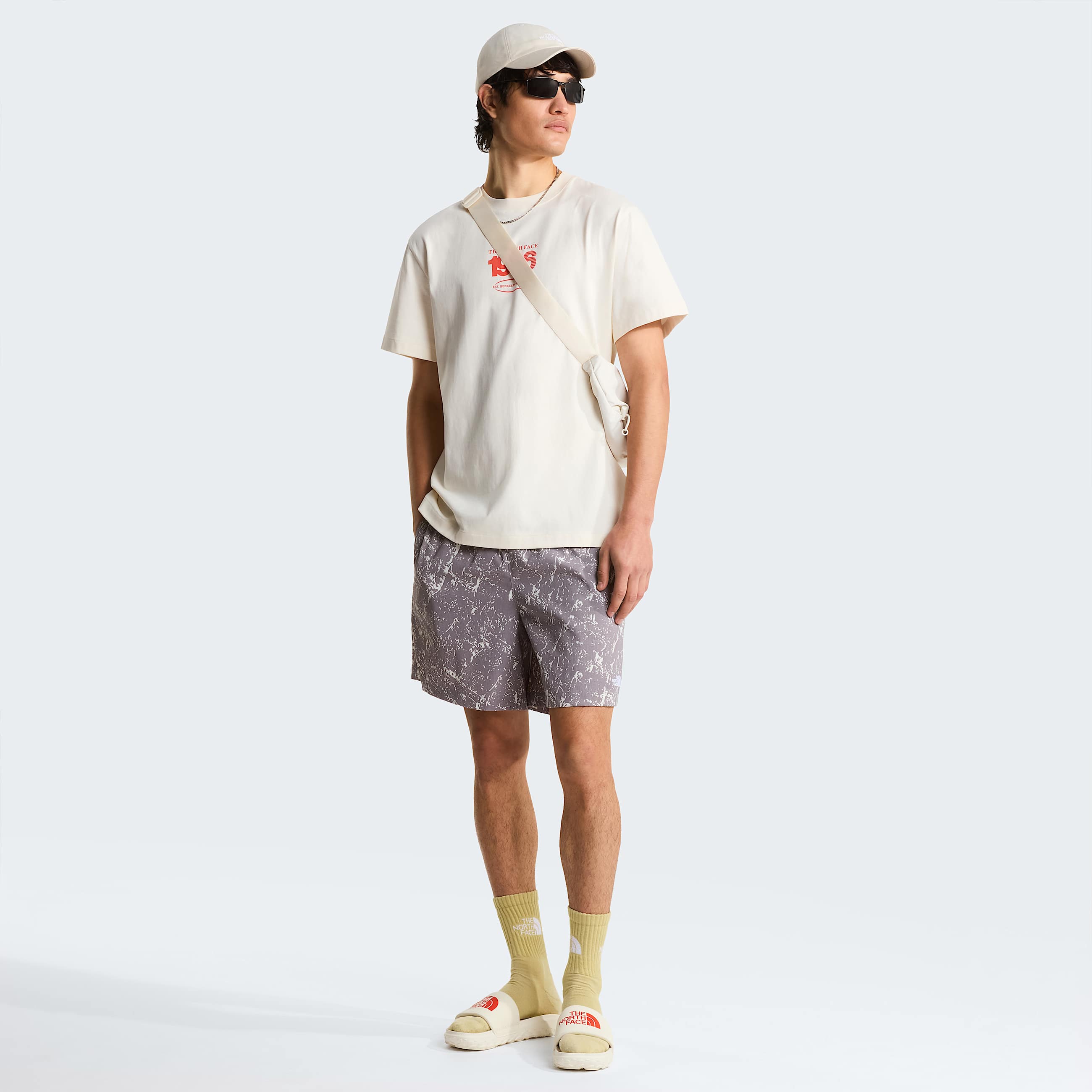 Mens Never Stop Cush Slides TNF White DuneLava Red ALT4