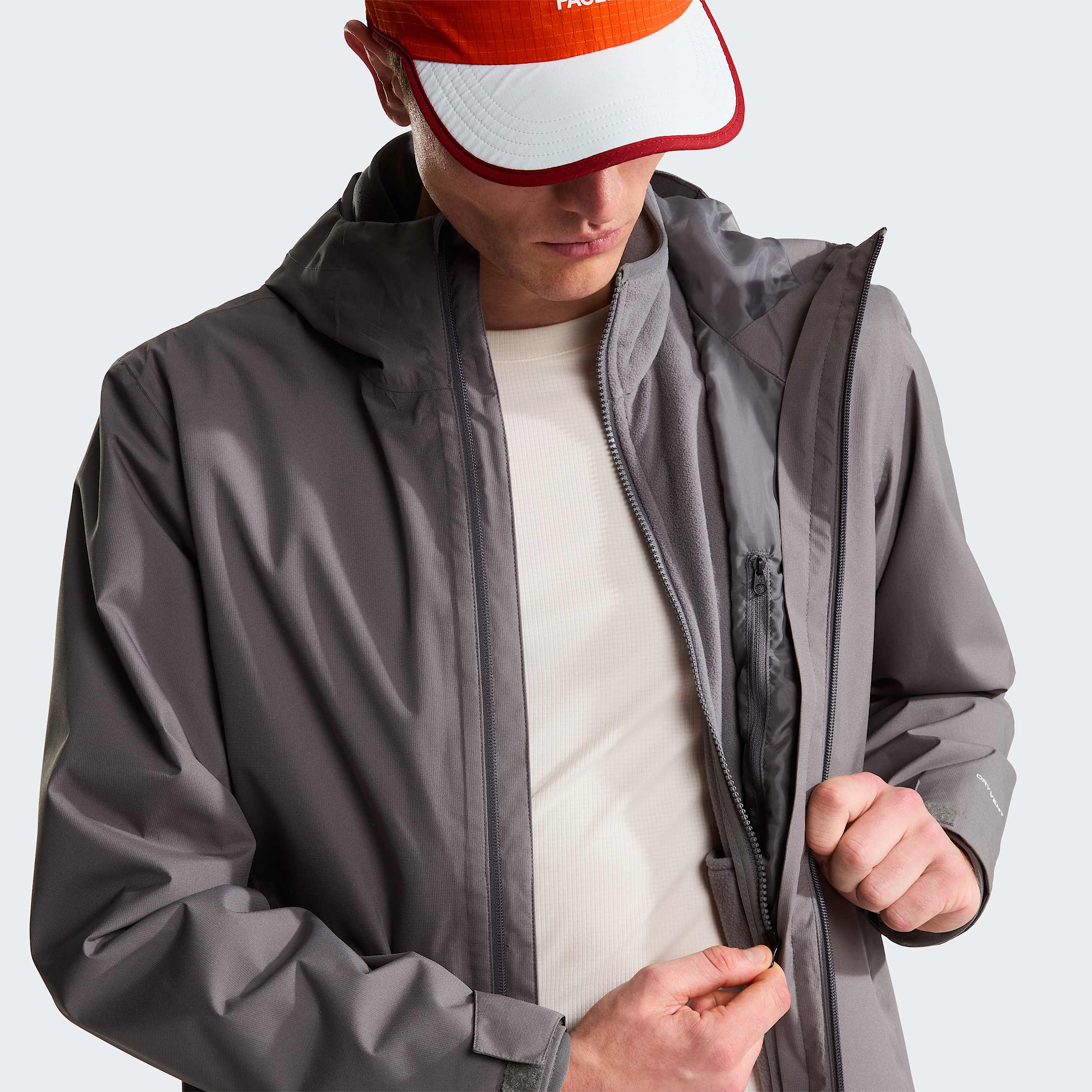 Mens Quest DryVent Triclimate 3in1 Jacket TNF Smoked PearlSmoked Pearl ALT12