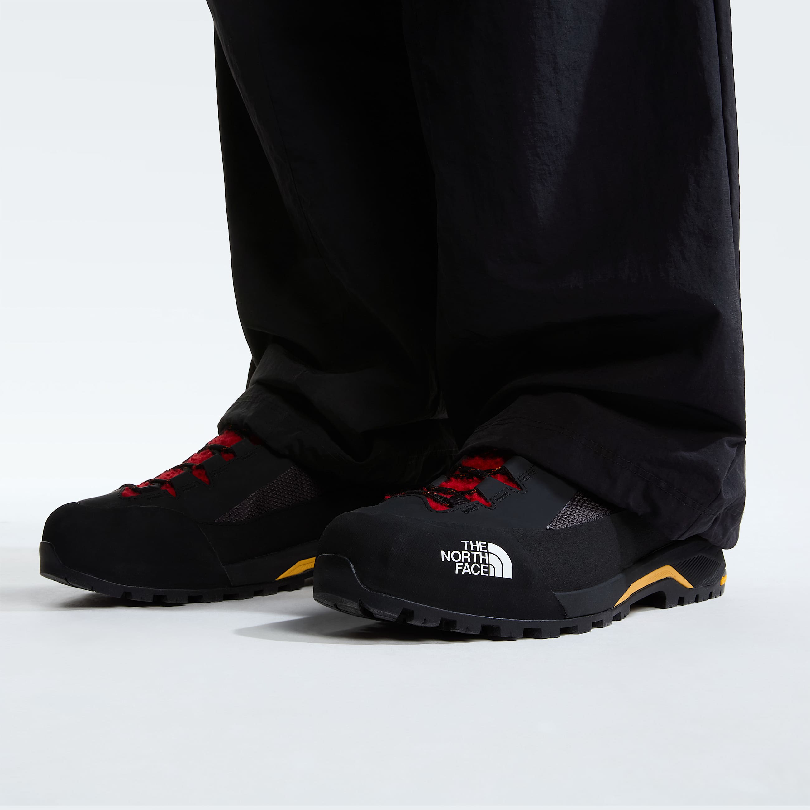 Verto Alpine GORETEX Casentino Hiking Boot TNF ALT2