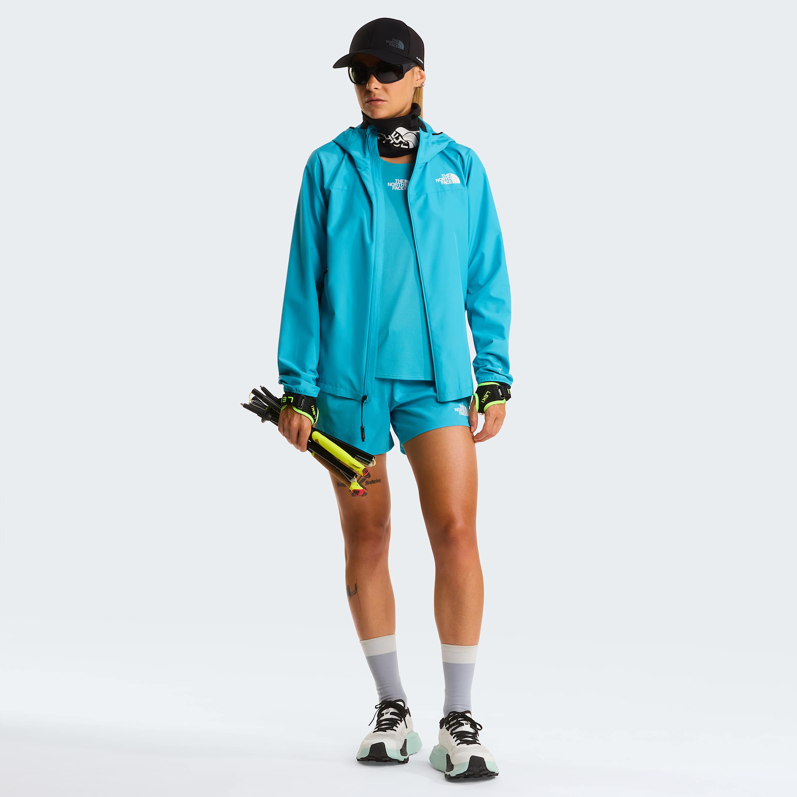 Womens Lightbright 4 Shorts TNF River Ice ALT1