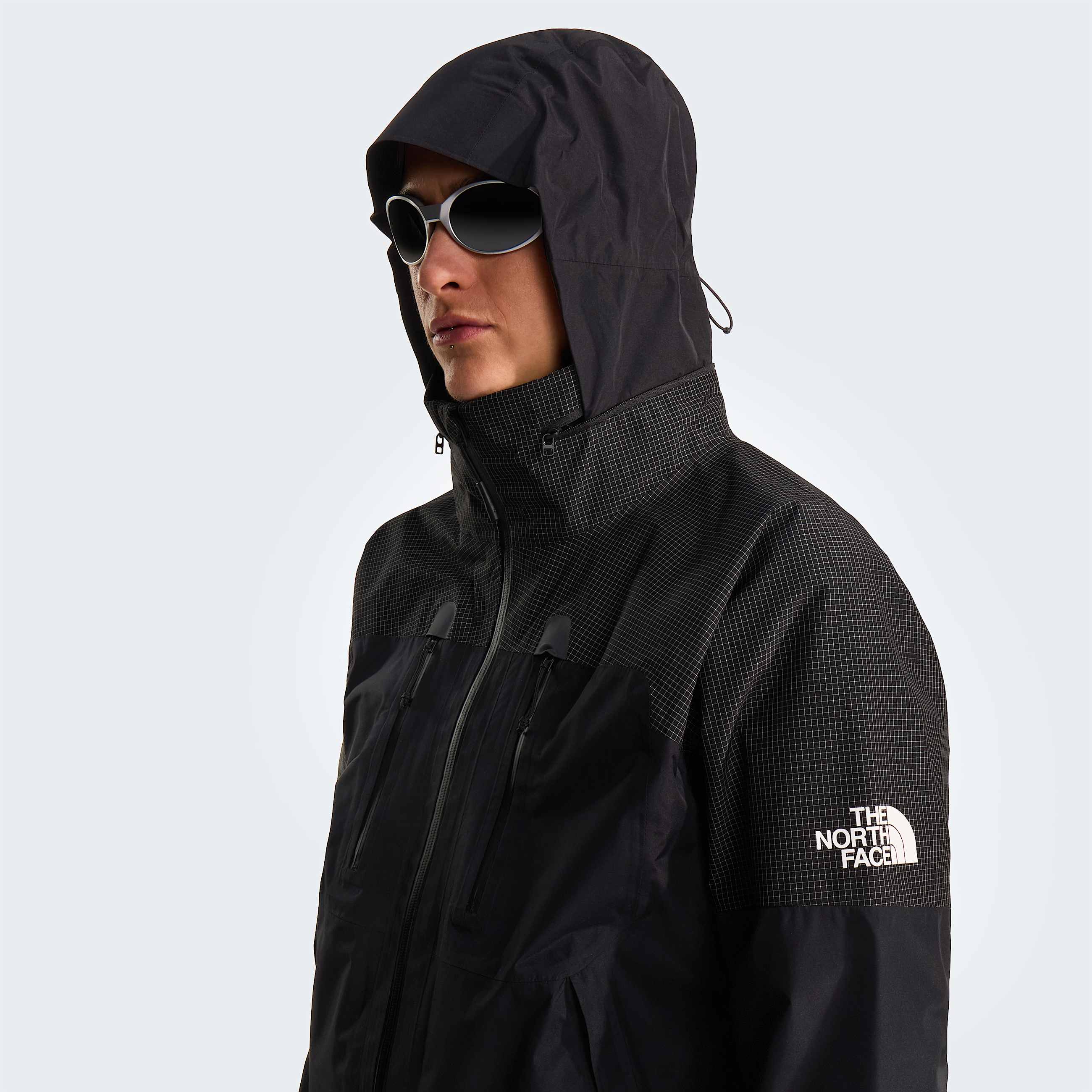 Womens Hike Devils Thumb GORETEX Jacket TNF ALT5