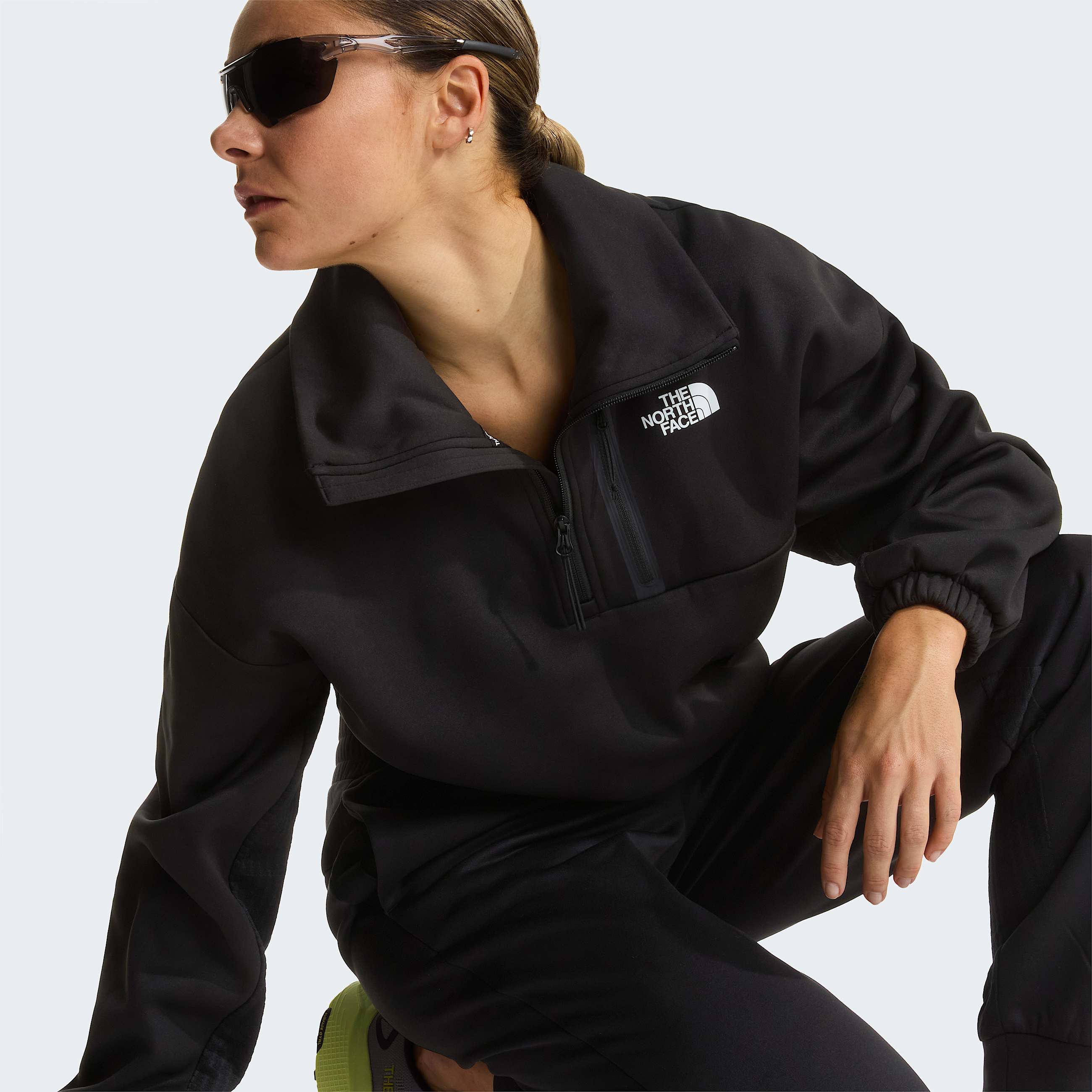 Womens Mountain Athletics Fleece Joggers TNF ALT7