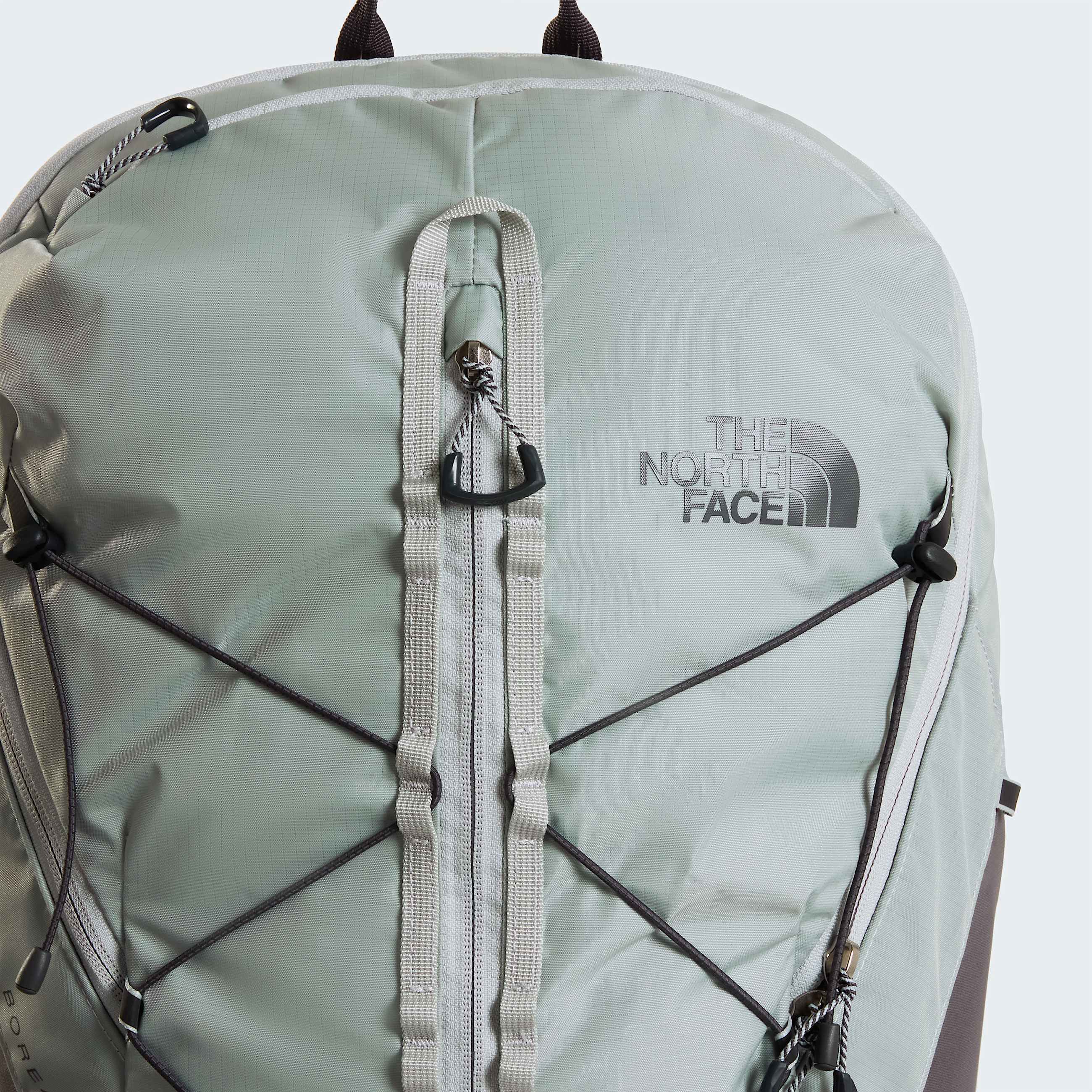Borealis Trail Backpack TNF High Rise GreySmoked Pearl ALT3