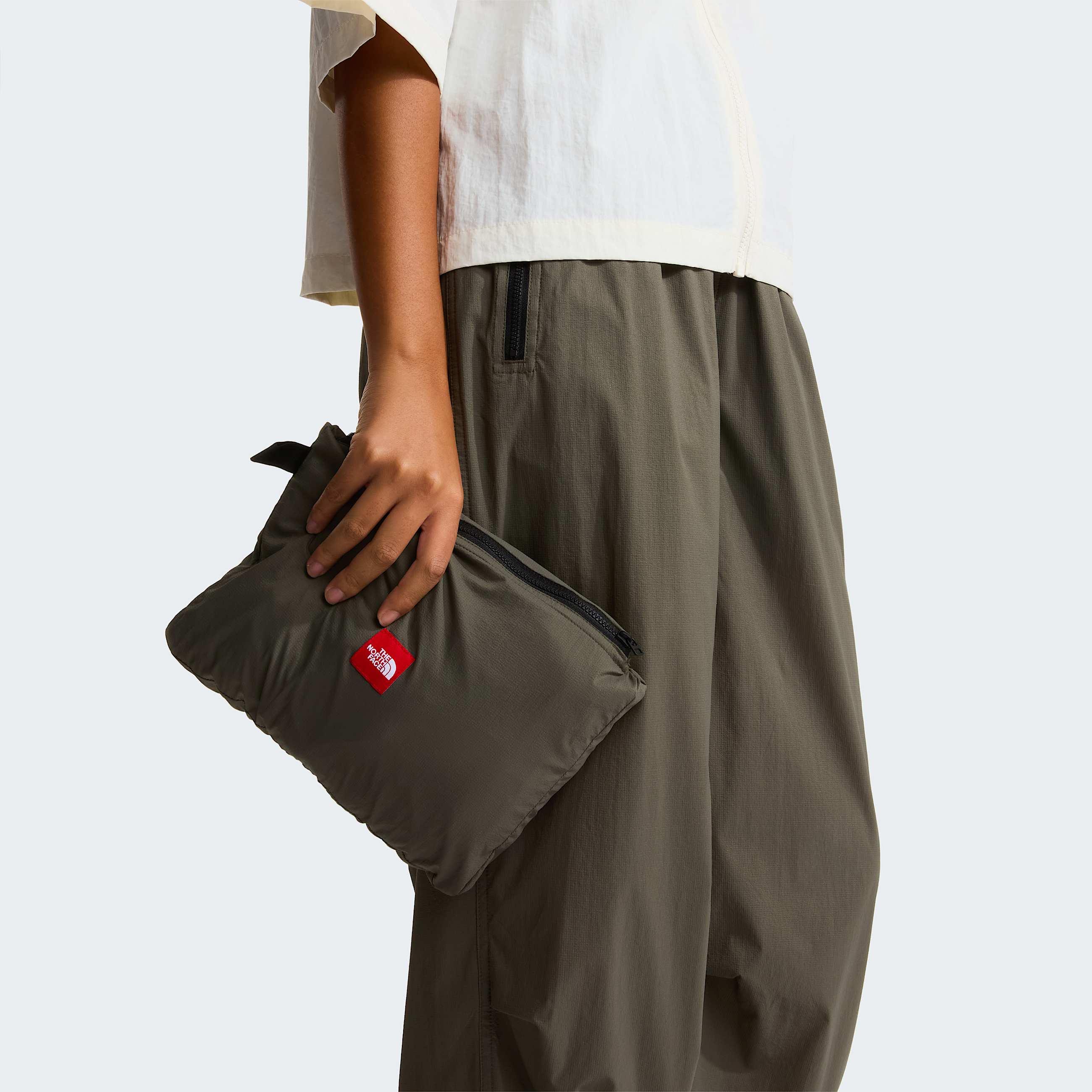 Unisex Red Box Packable Hooded Wind Jacket TNF ALT20