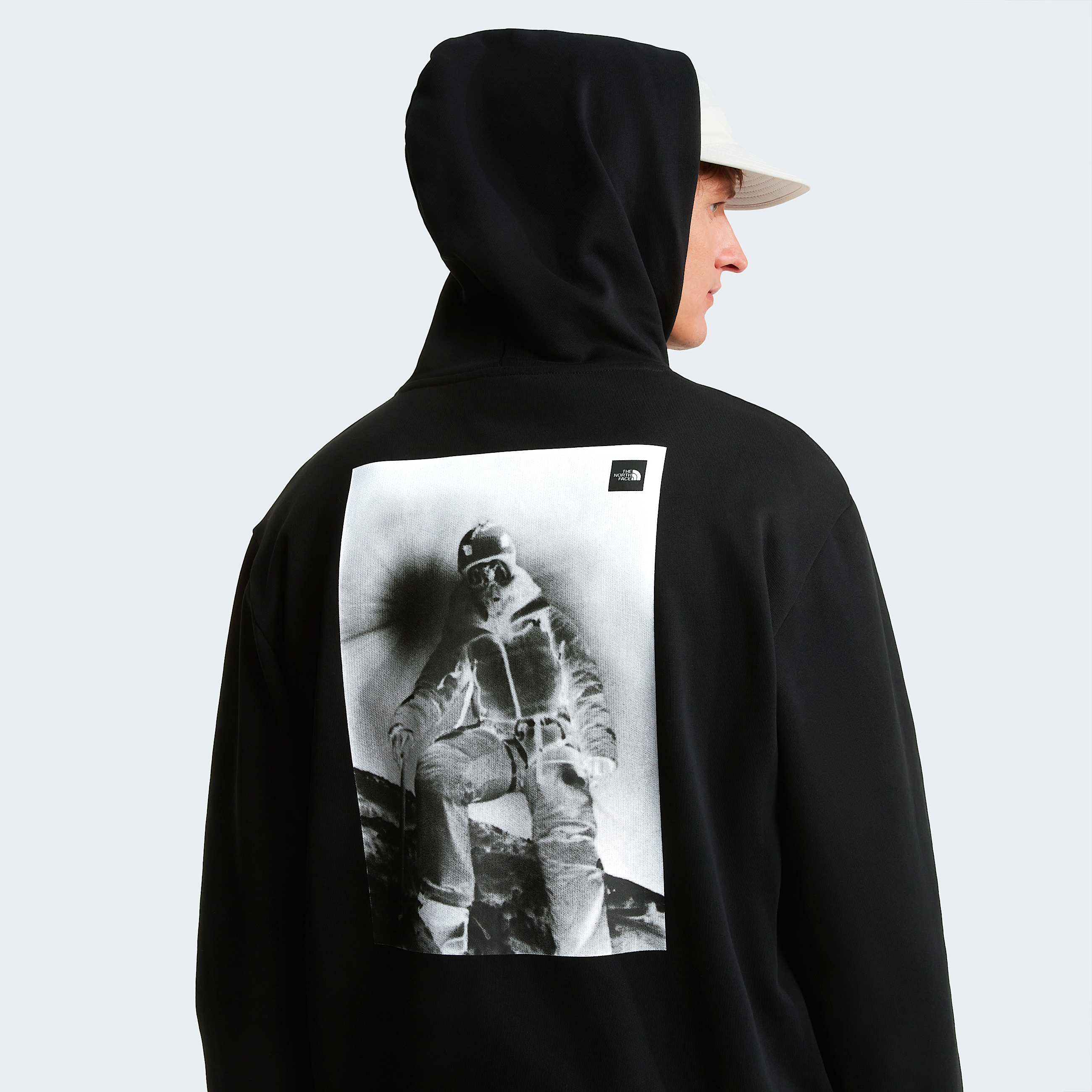 Expedition Photo Relaxed Graphic Hoodie Unisex TNF ALT7