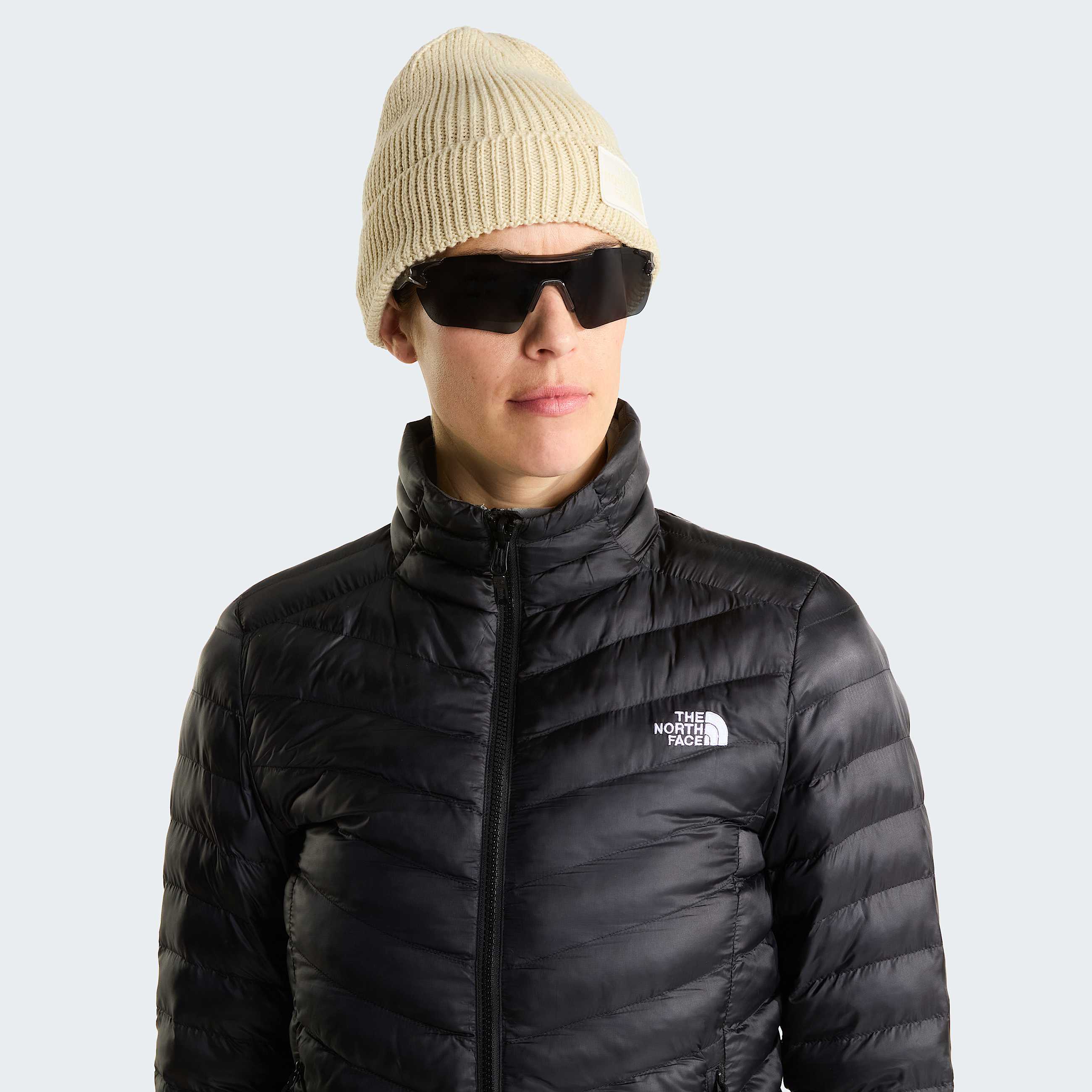 TNF Logo Boxbeanie met boord TNF Gravel HeatherWhite Dune ALT1
