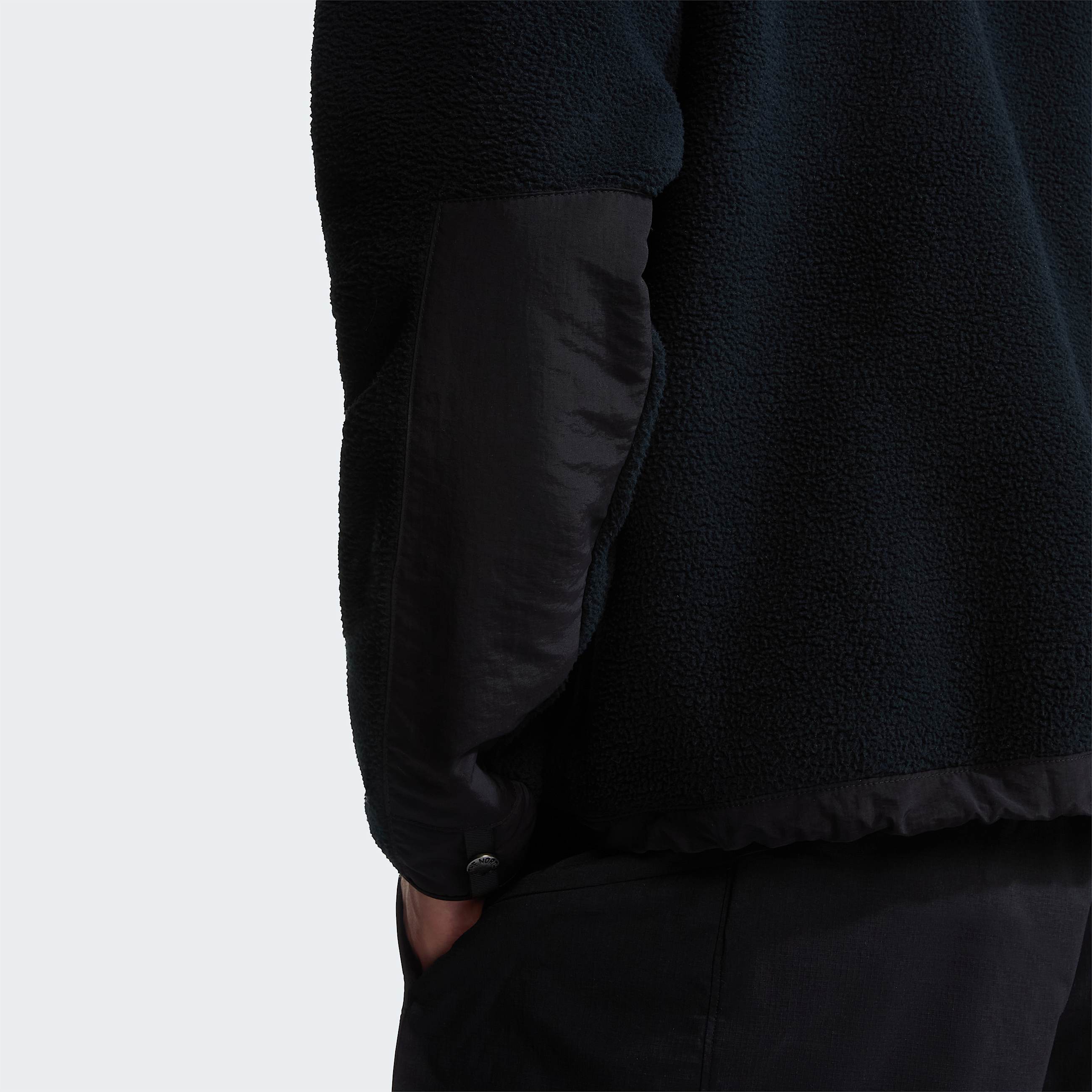 Mens Retro Denali Jacket TNF ALT9