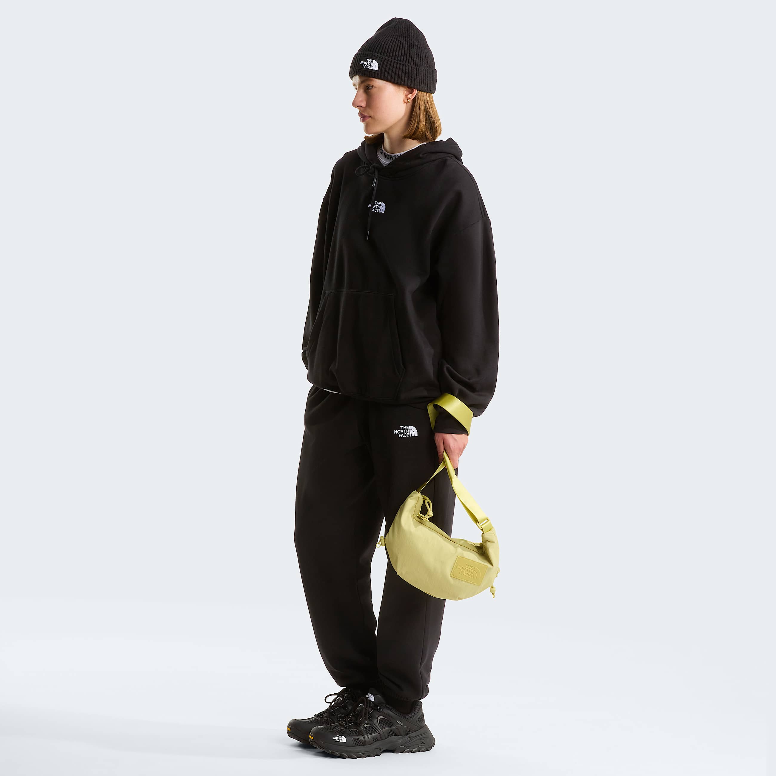 Essential Relaxed Straight Joggers W TNF ALT1
