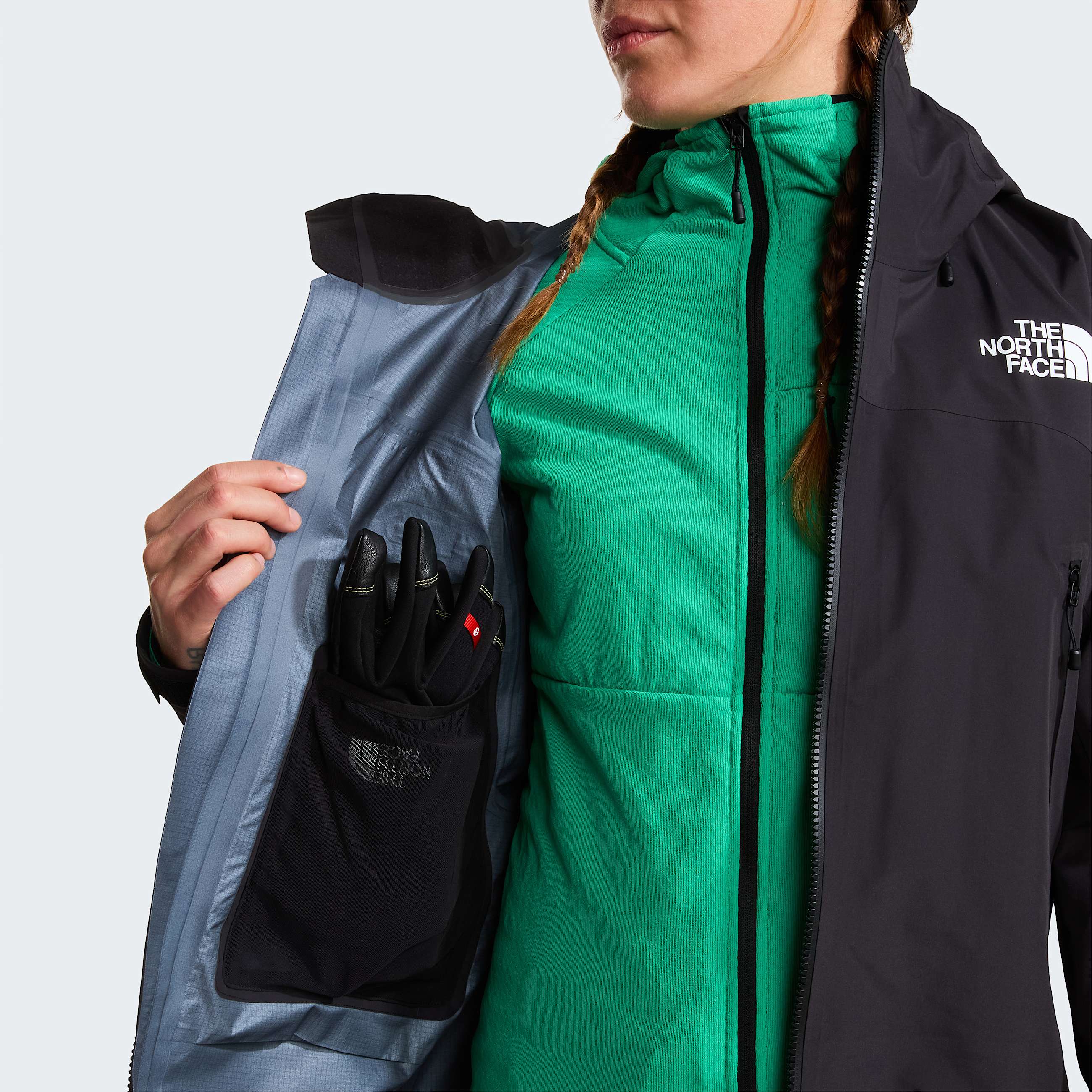 Womens Summit Cayesh GORETEX Pro Jacket TNF TNF Black ALT12