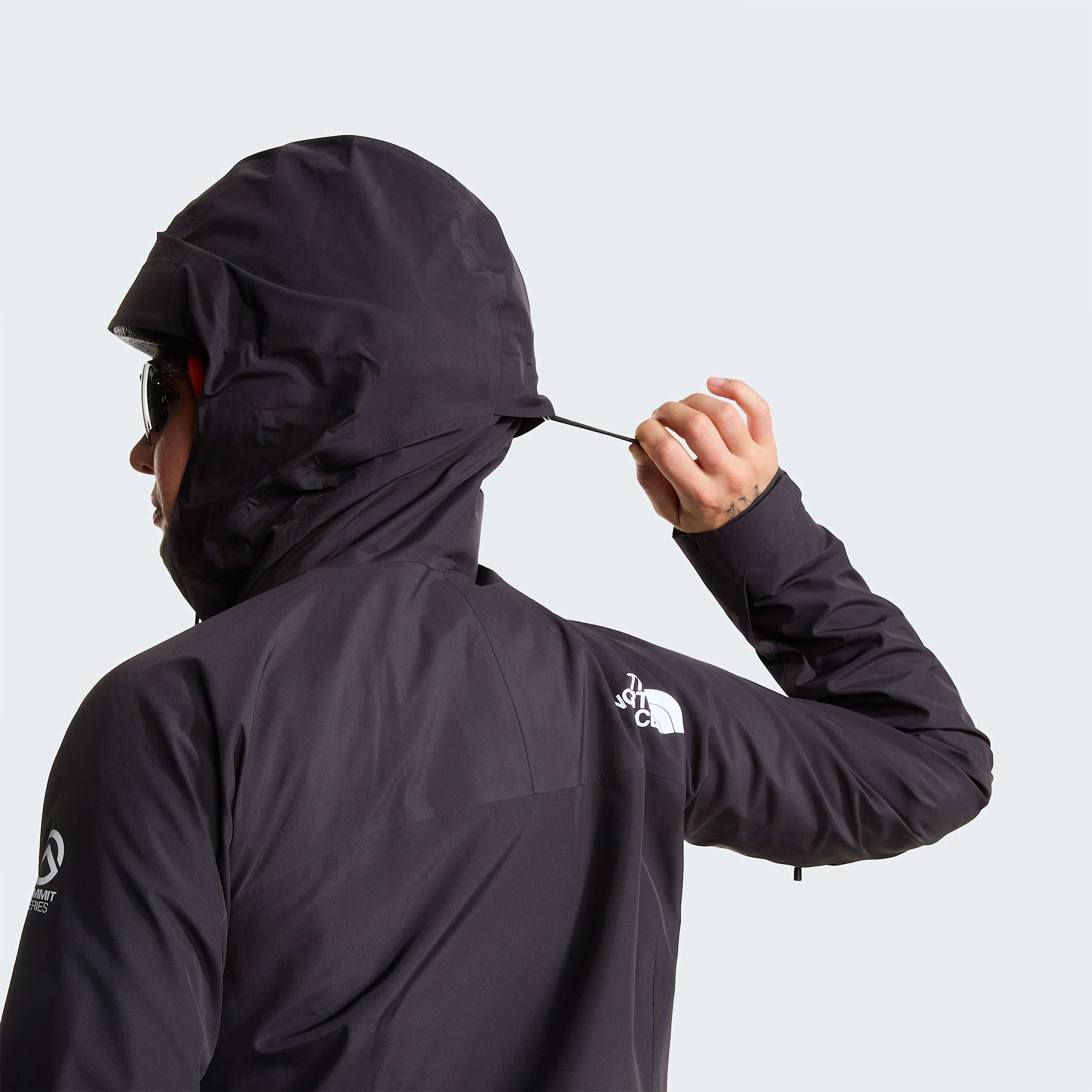 Womens Summit Cayesh GORETEX Pro Jacket TNF TNF Black ALT7