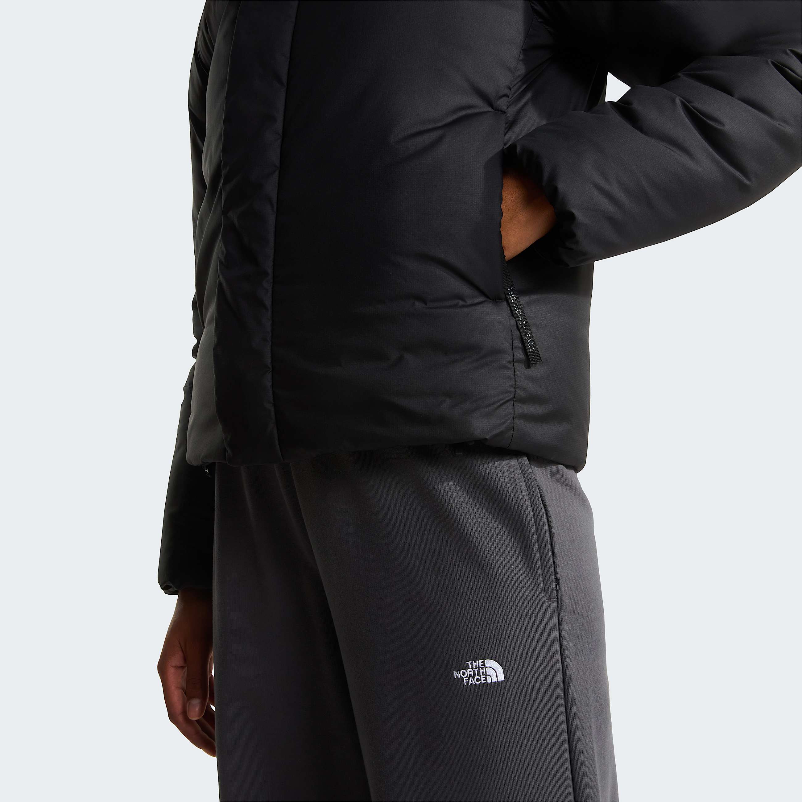 Womens Siurana Jacket TNF TNF BlackAnthracite Grey ALT7