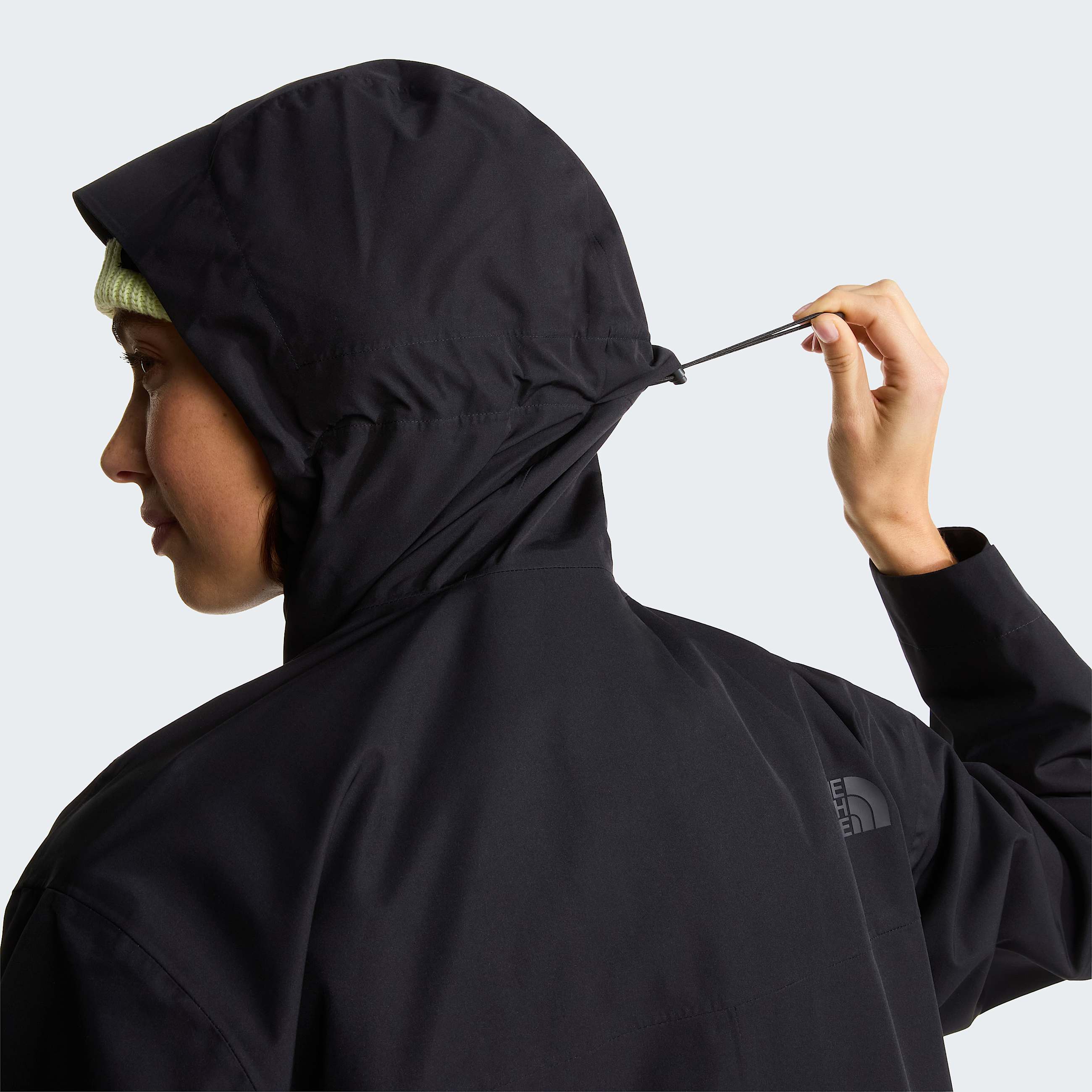 Parka de camada exterior impermevel Nukabira para mulher TNF ALT6