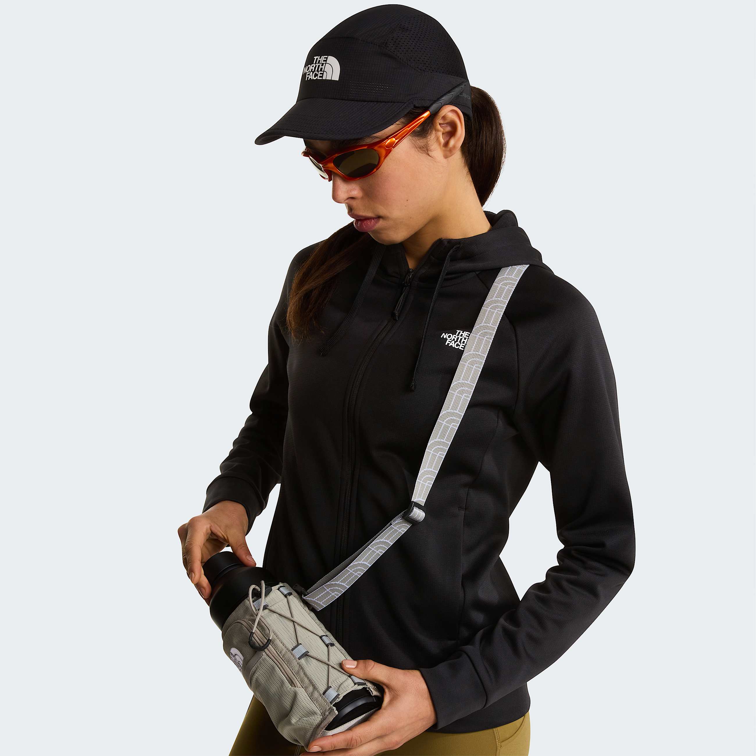 Casaco com capuz e fecho de correr integral Reaxion 20 para mulher TNF ALT7