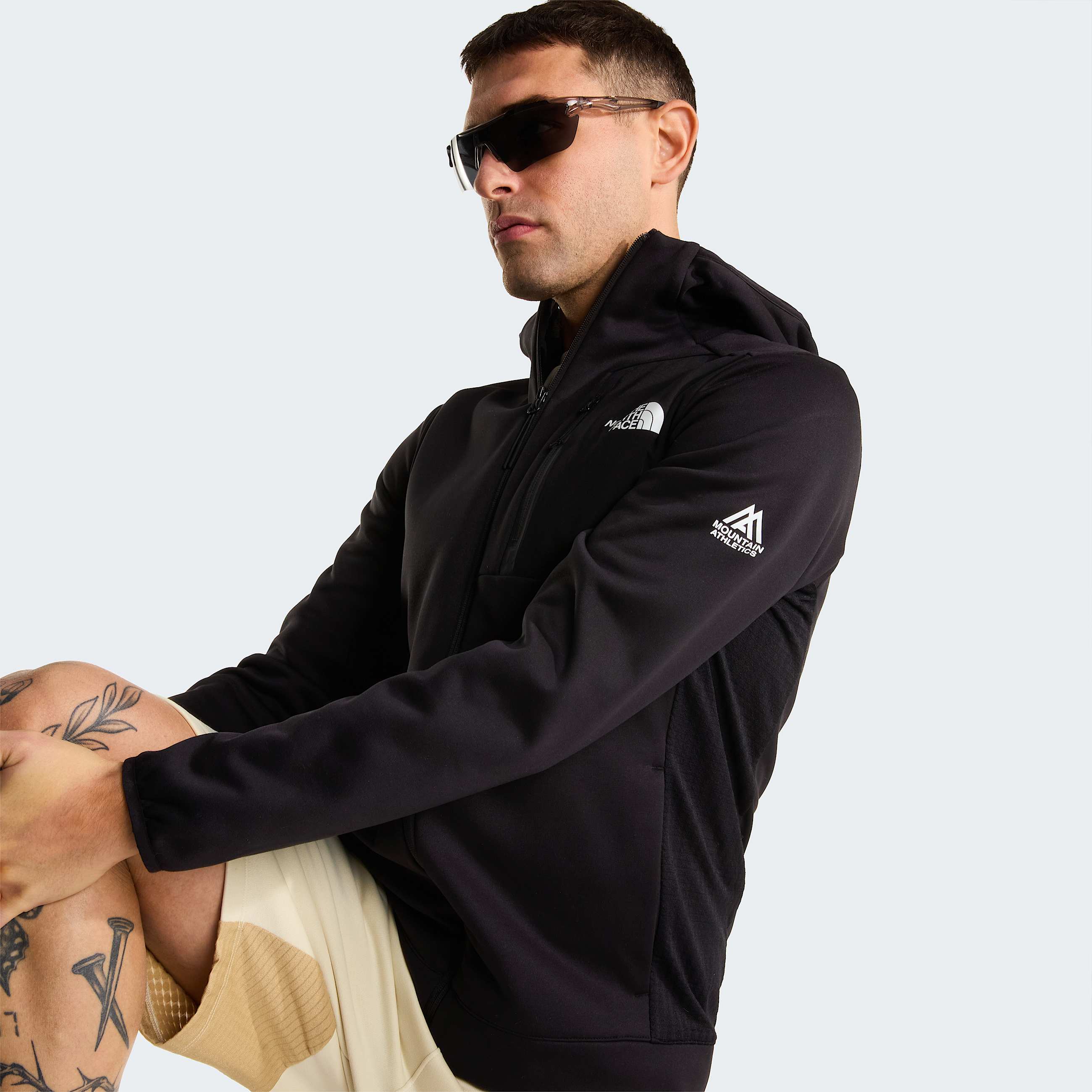 Mens Mountain Athletics Hooded Fleece TNF TNF Black ALT7