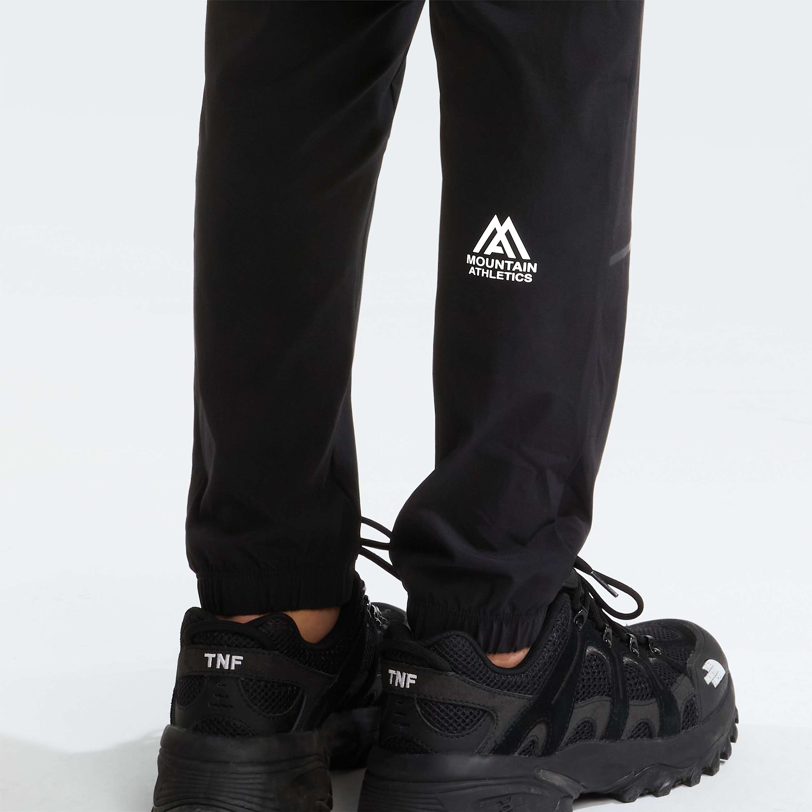 Teens Mountain Athletics Woven Trousers TNF TNF Black ALT5