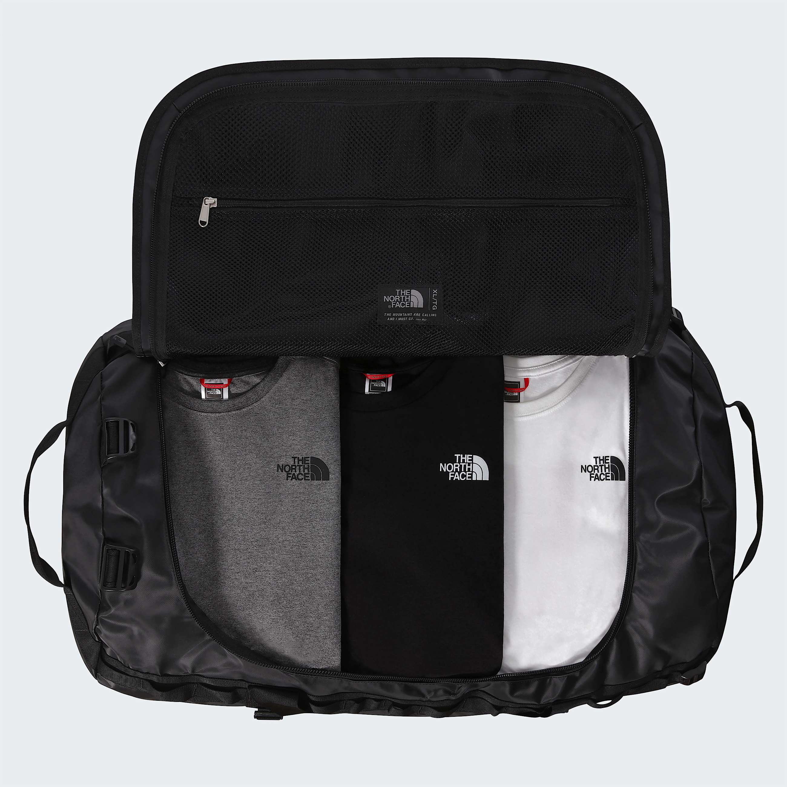 Base Camp Duffel 132L  Extra Large TNF TNF BlackTNF WhiteNPF ALT2