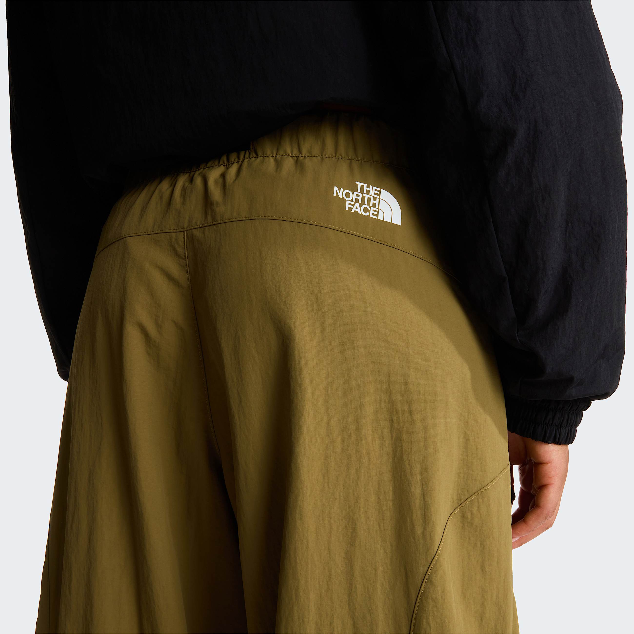 Unisex NSE Belted Trousers TNF ALT17