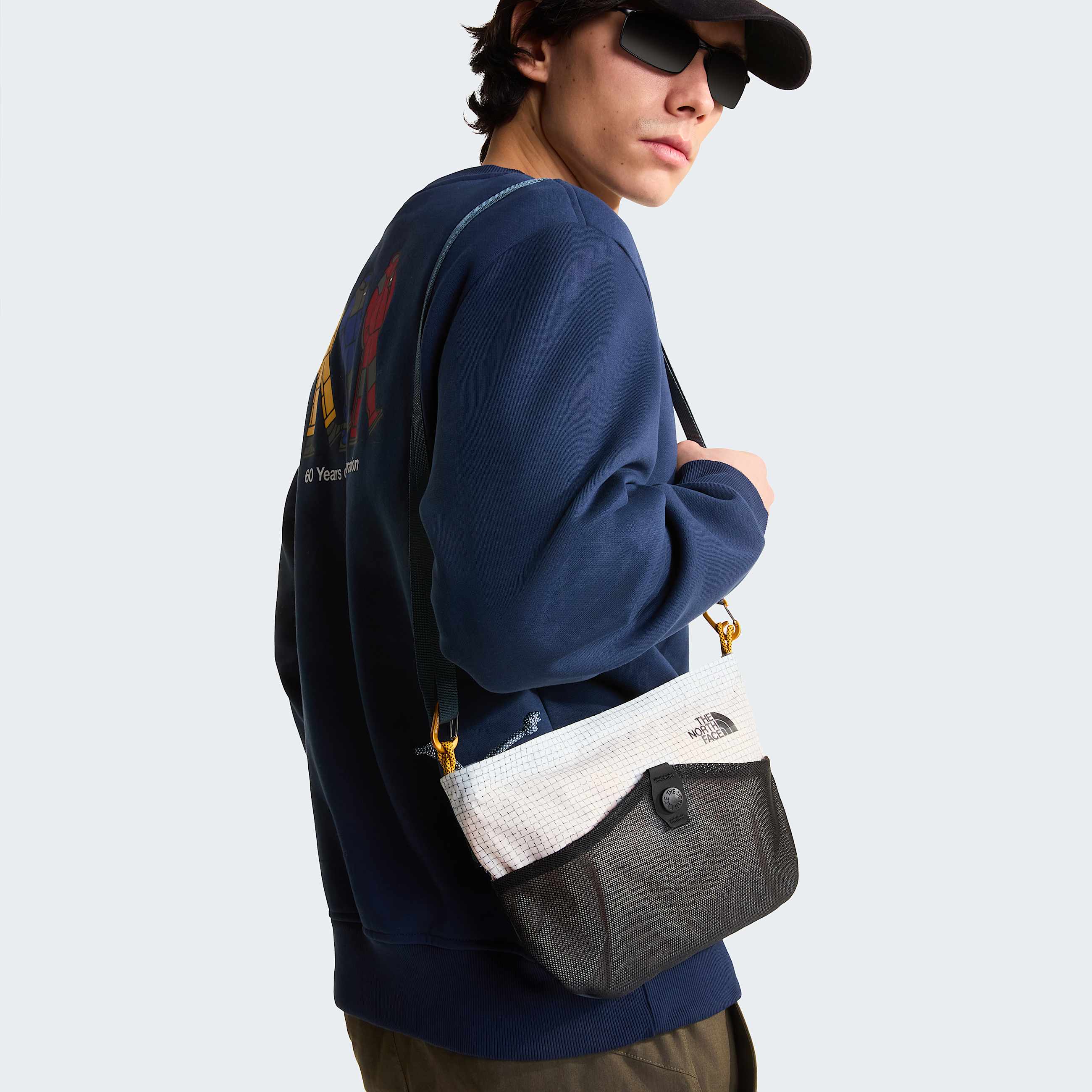 Sudadera holgada con estampado grfico TNF Celebration unisex TNF ALT8