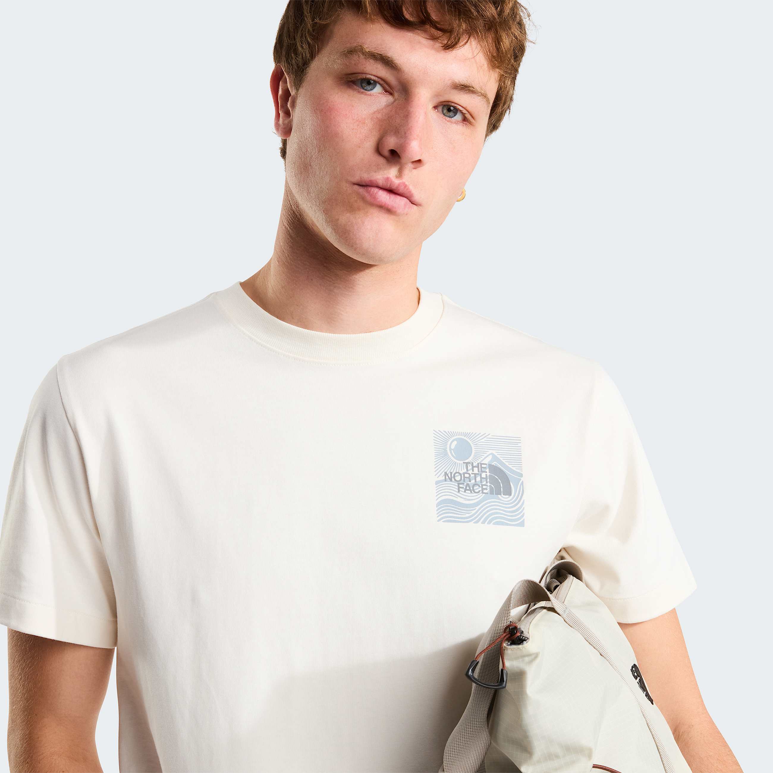 Mountain Escape relaxt geschnittenes TShirt mit Grafik Unisex TNF White Dune ALT6