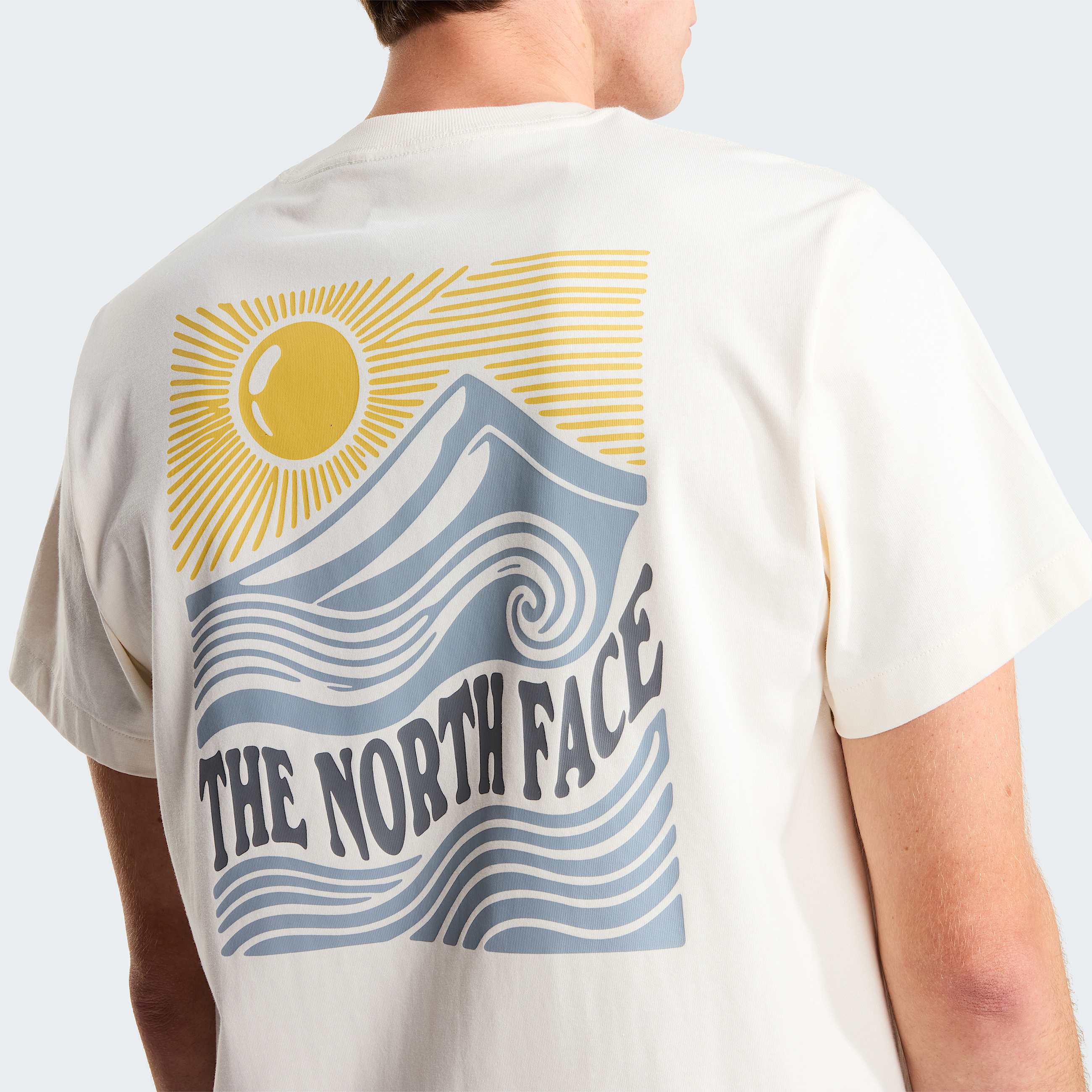 Mountain Escape relaxt geschnittenes TShirt mit Grafik Unisex TNF White Dune ALT7