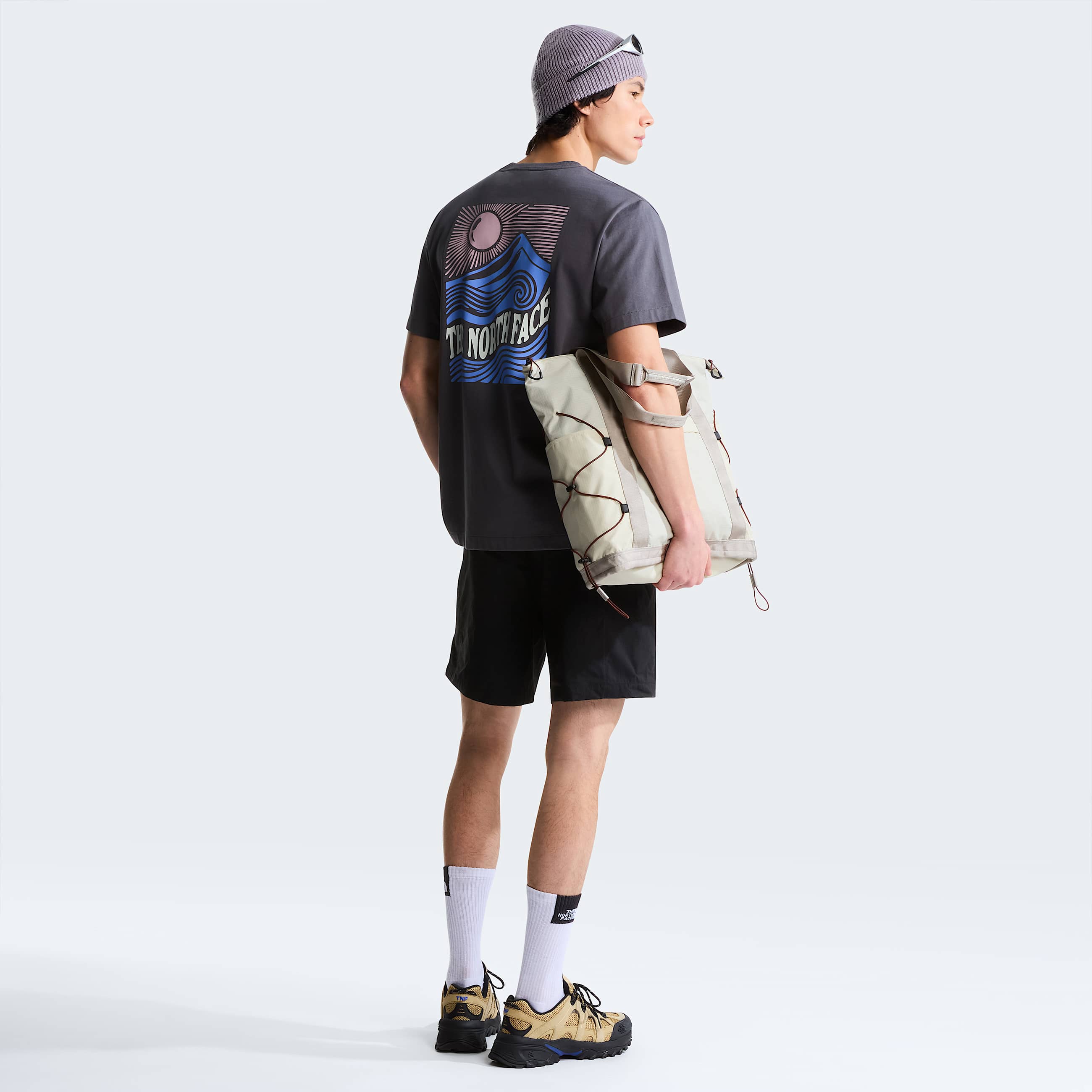 Mountain Escape relaxt geschnittenes TShirt mit Grafik Unisex TNF ALT4