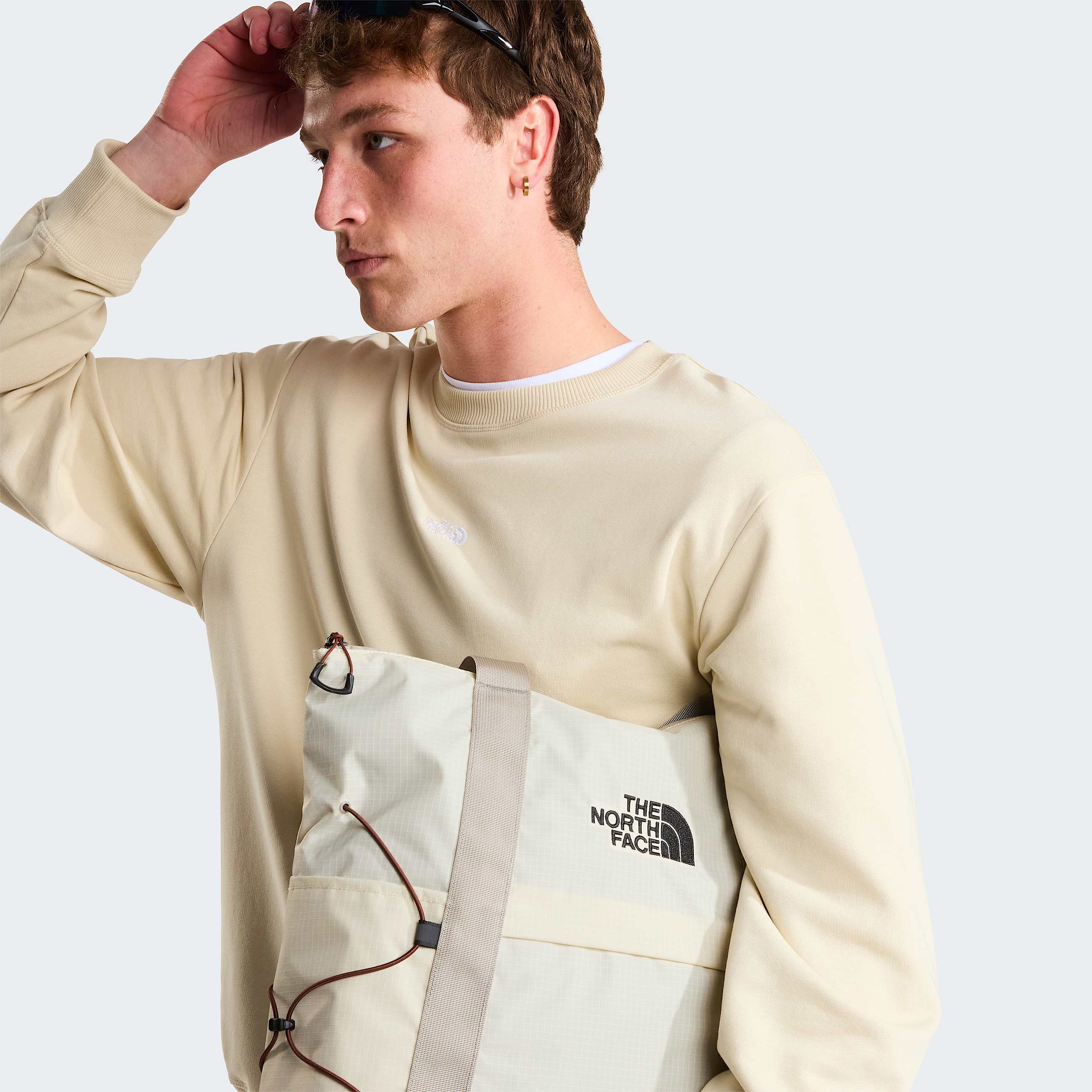 Unisex Essential Light Relaxed Sweatshirt TNF ALT7