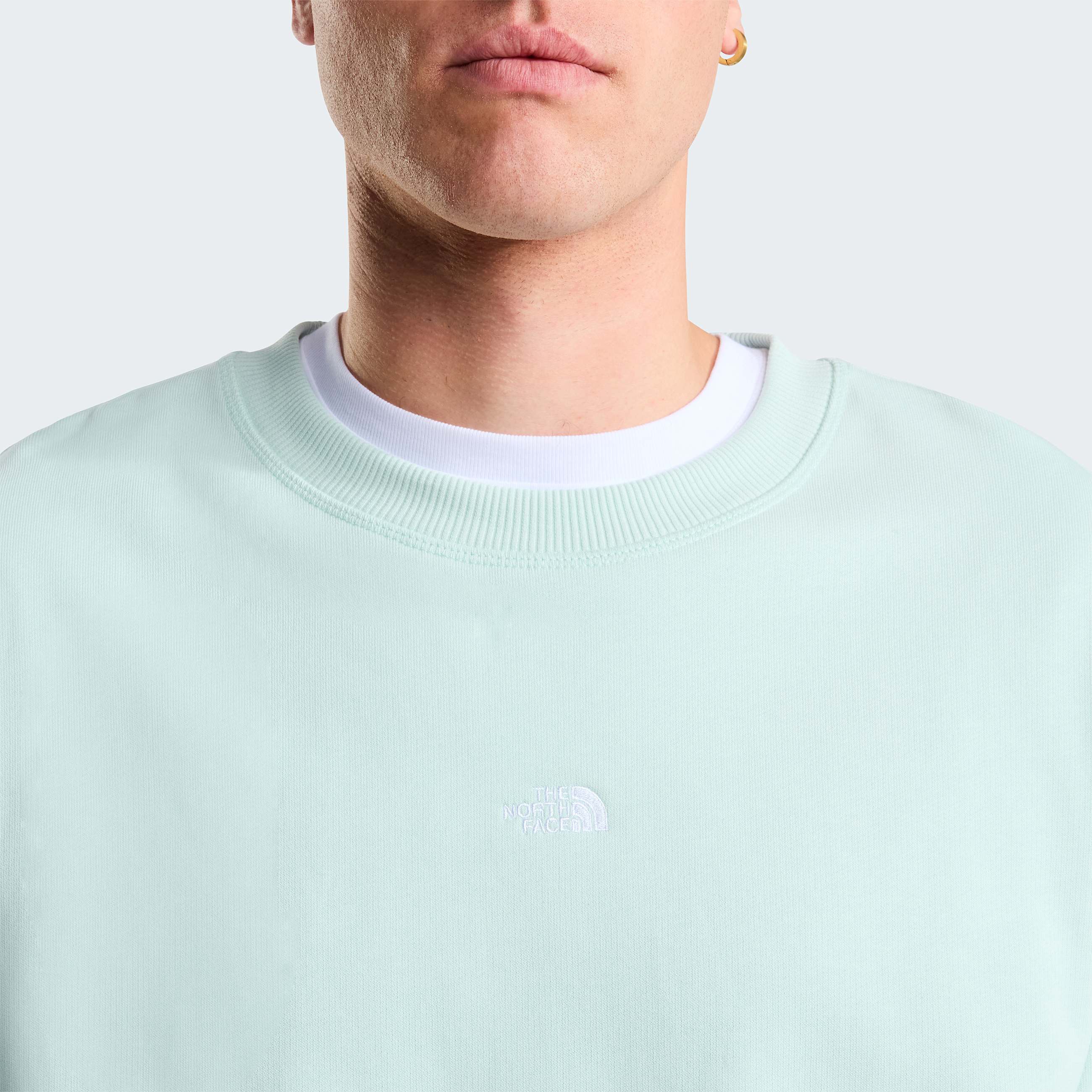 Unisex Essential Light Relaxed Sweatshirt TNF Opal Frost ALT6