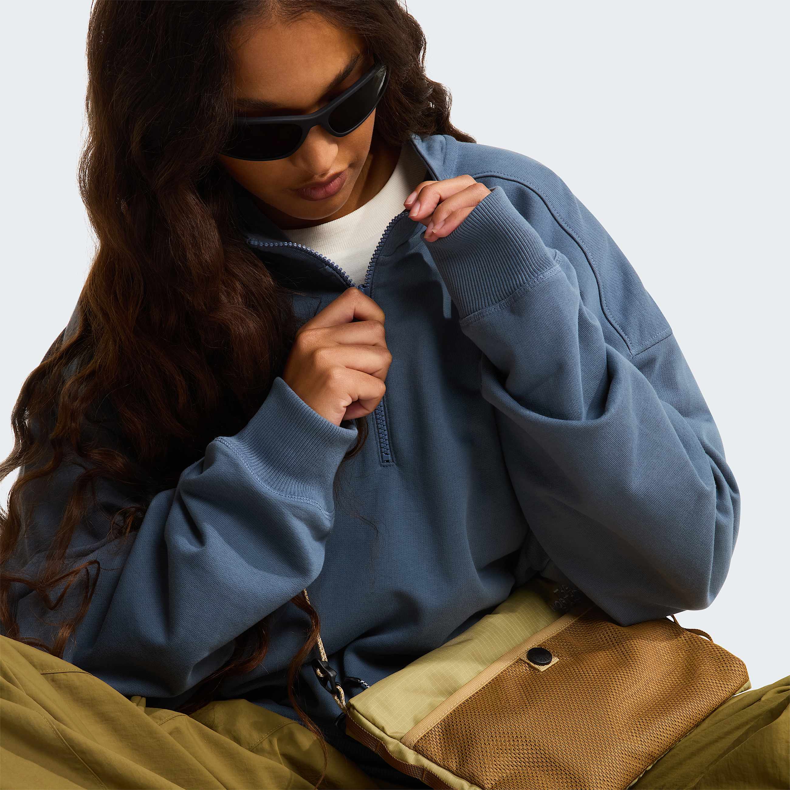 Unisex Essential Light Relaxed 14 Zip Sweatshirt TNF ALT13