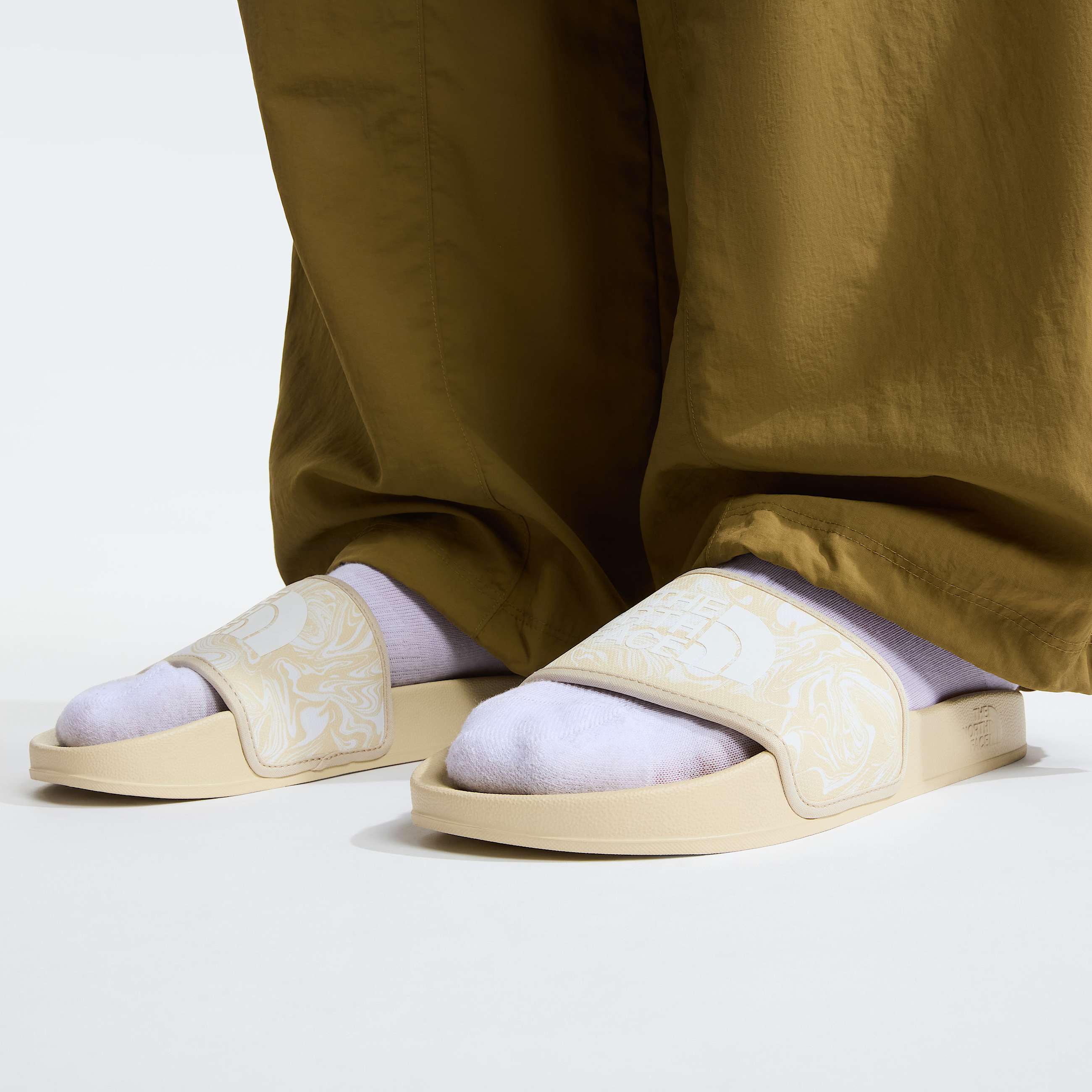 Unisex 60th Anniversary Patch Relaxed Hoodie TNF ALT4