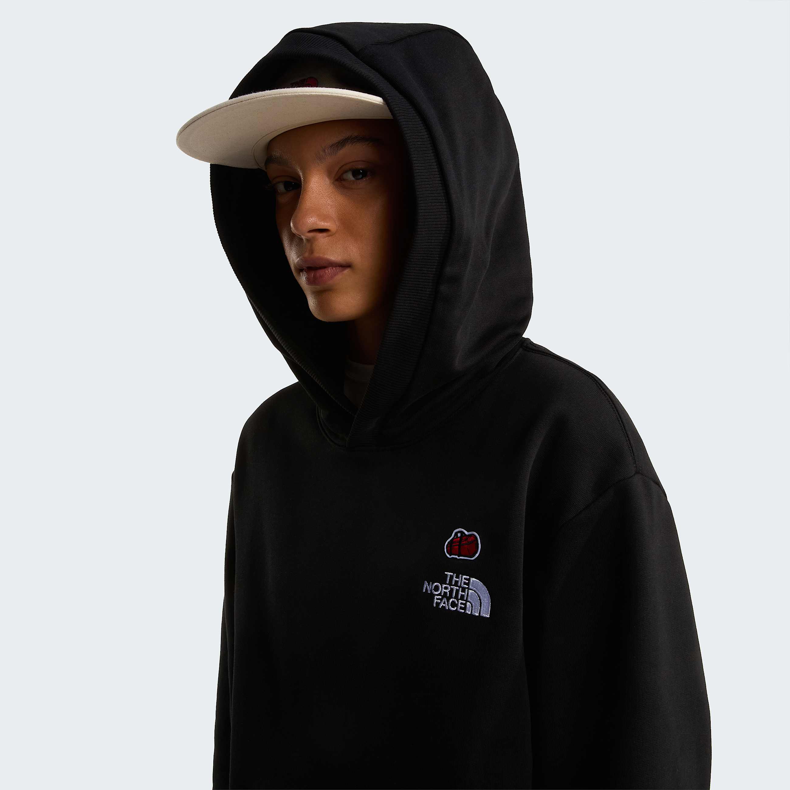 Unisex 60th Anniversary Patch Relaxed Hoodie TNF TNF Black ALT13
