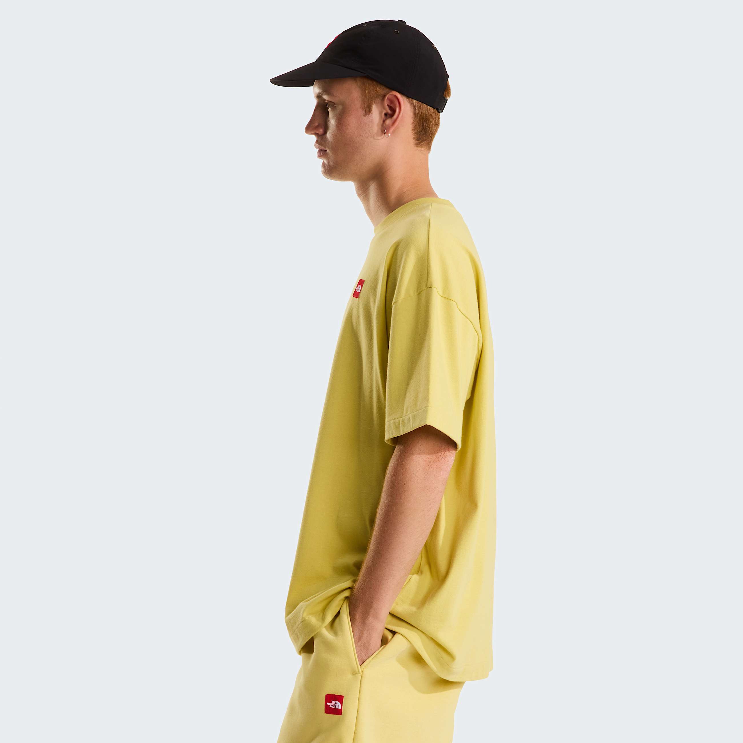 Red Box TShirt Unisex TNF Honeyed Sand ALT11