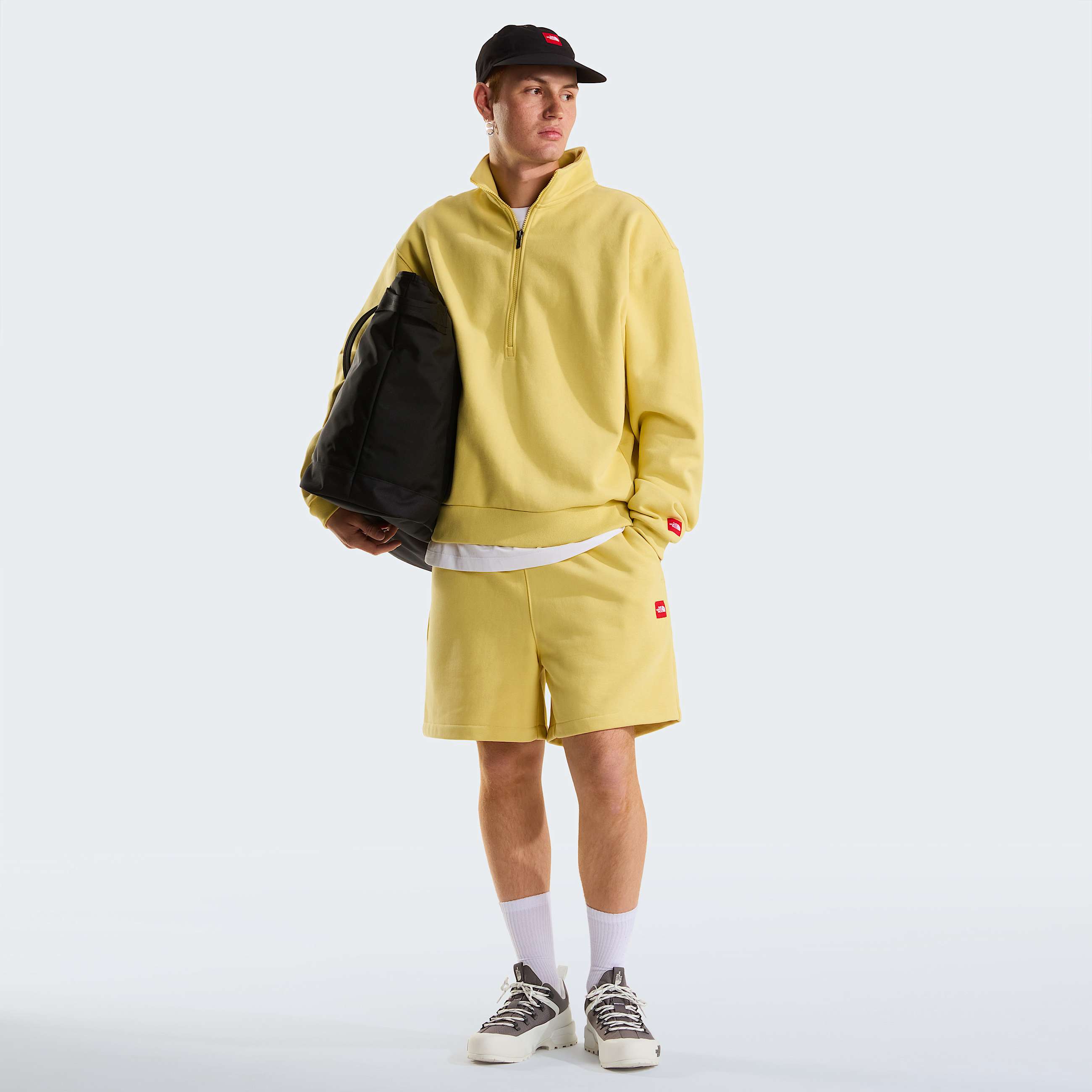 Unisex TNF Red Box 12 Zip Sweatshirt TNF Honeyed Sand ALT9