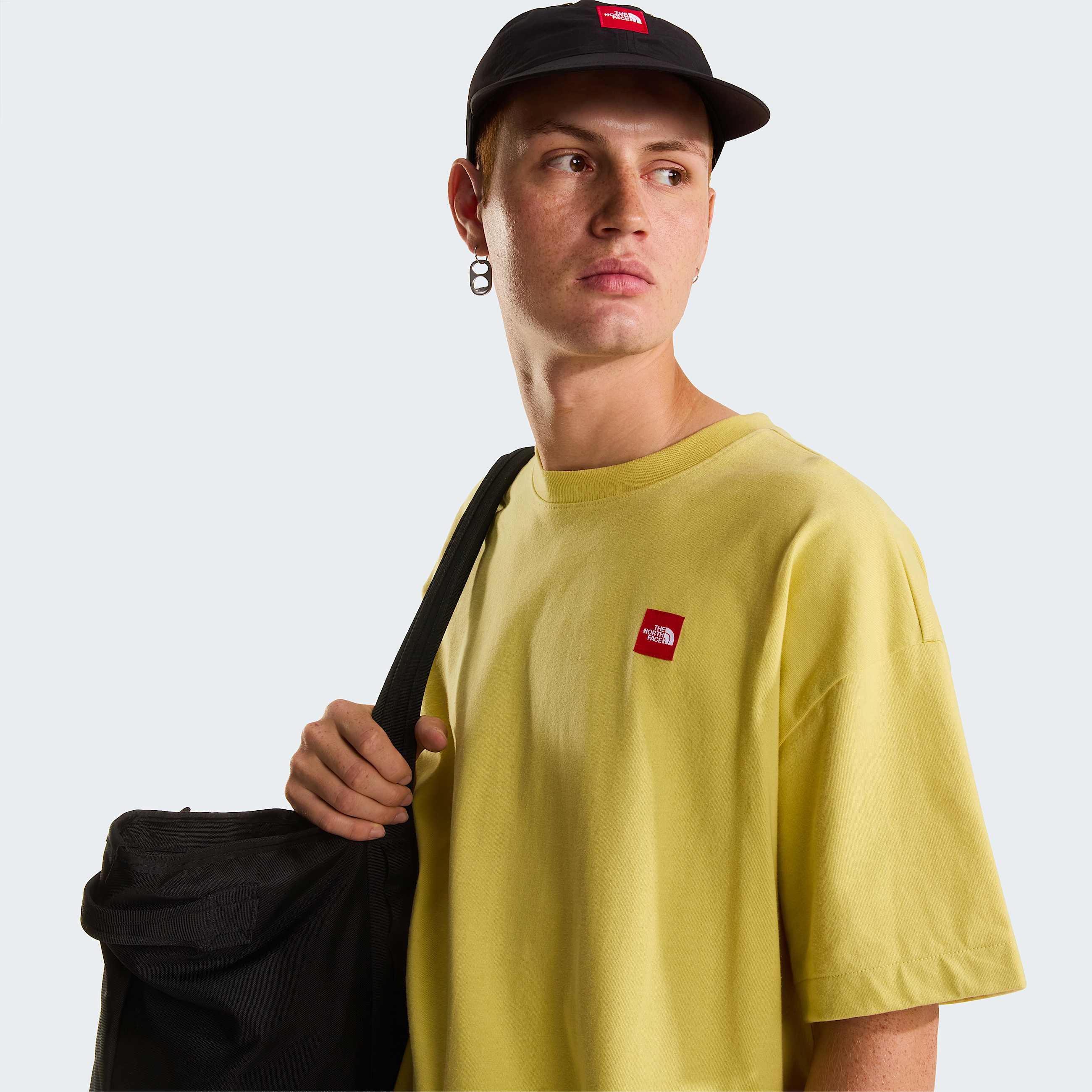 TNF Red Box Fleece Shorts Unisex TNF Honeyed Sand ALT12