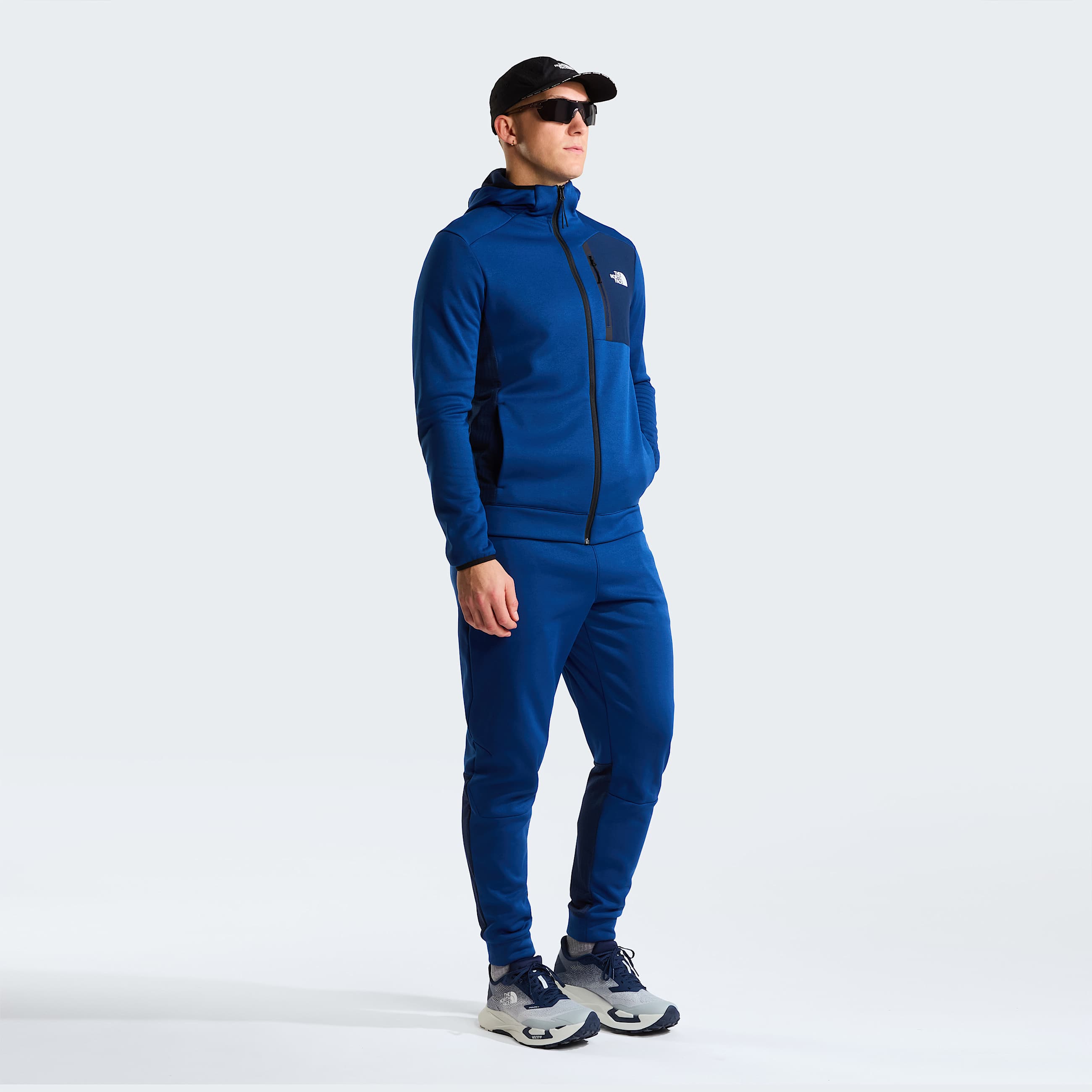 Mens Mountain Athletics Fleece Joggers TNF Estate BlueSummit NavySummit Navy ALT1