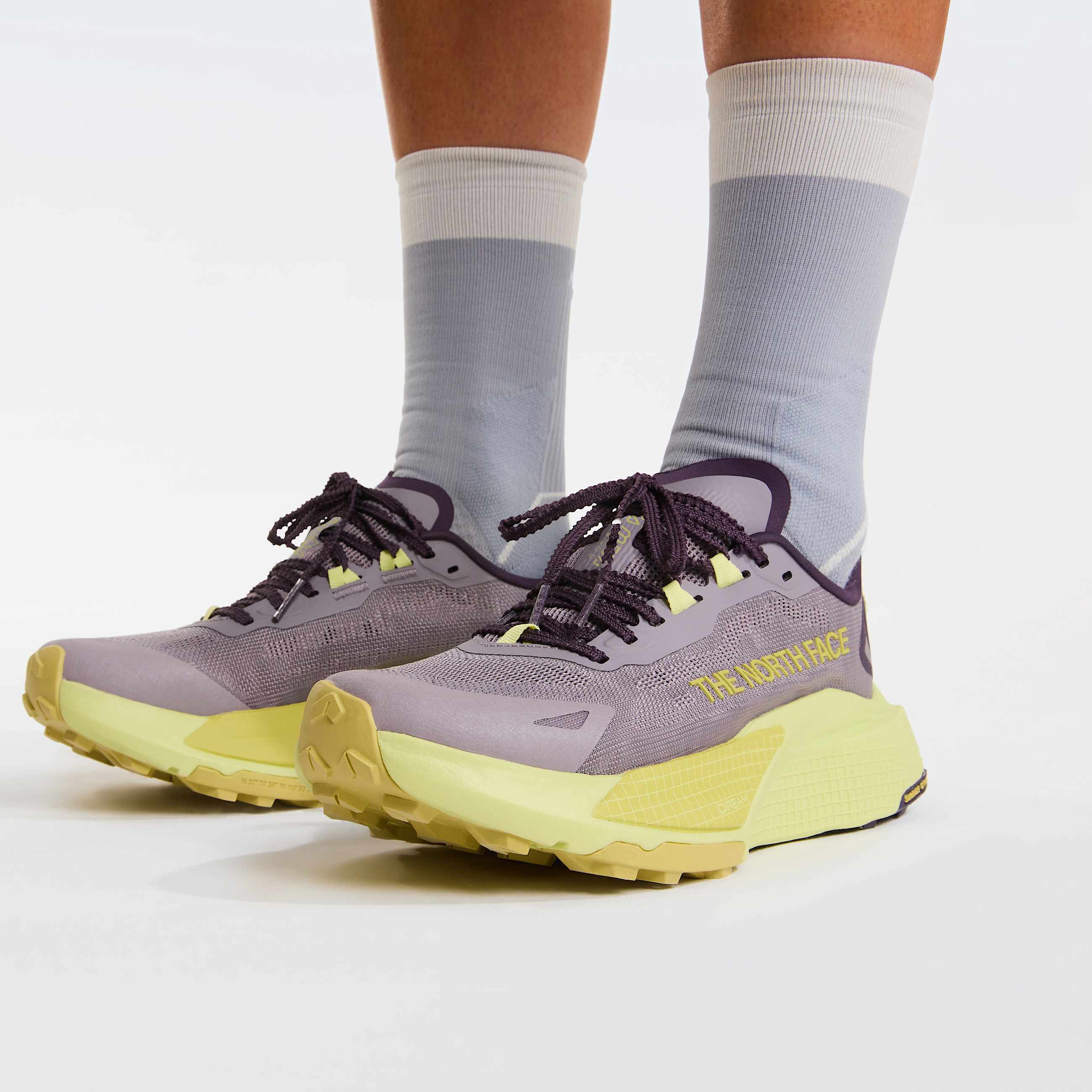Womens Altamesa 500 V2 Trail Running Shoes TNF Transcendent GreyPear ALT4
