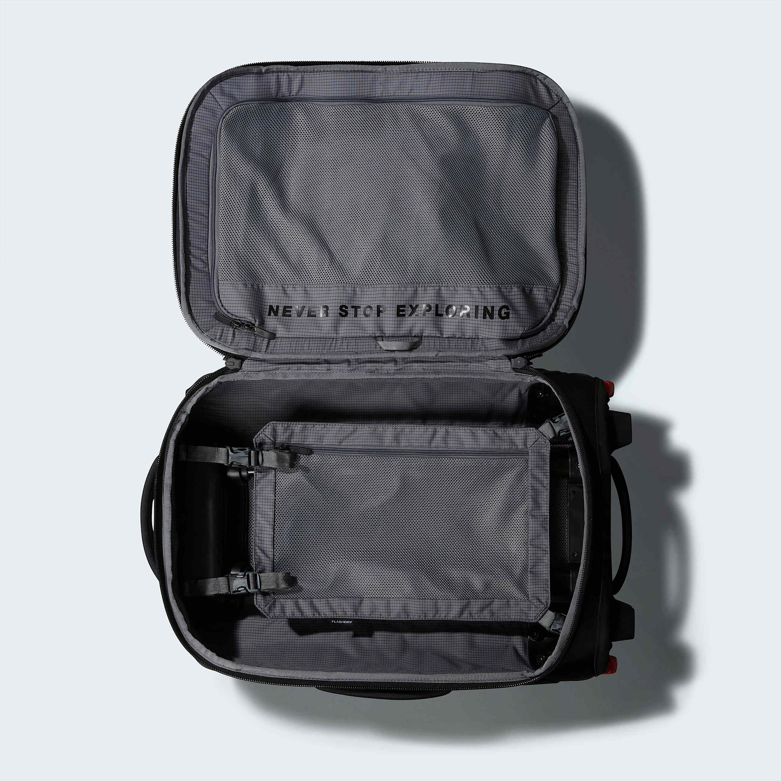 Base Camp Rolling Thunder 22 TNF TNF BlackTNF WhiteNPF ALT4