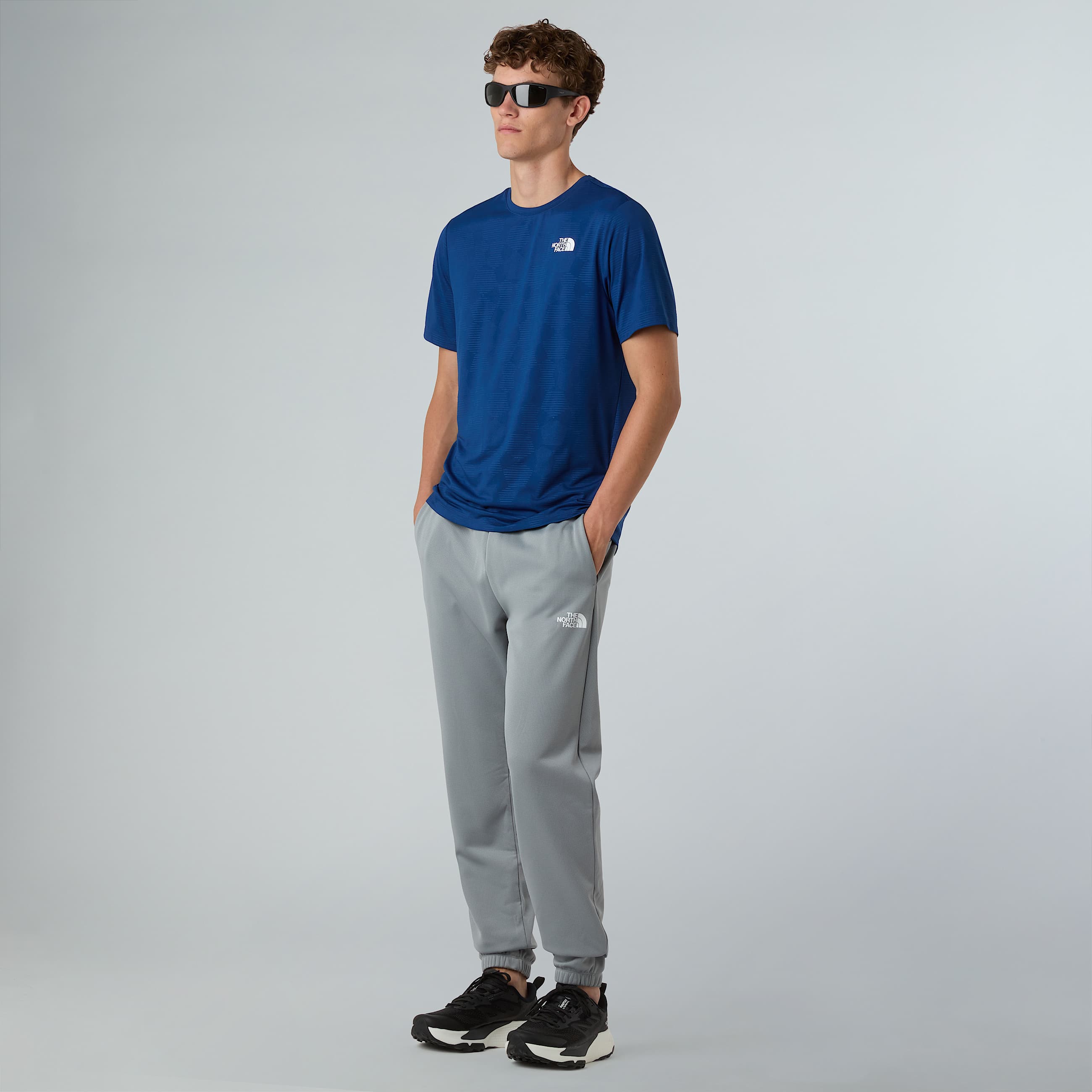 Tshirt emboss 247 pour homme TNF ALT5