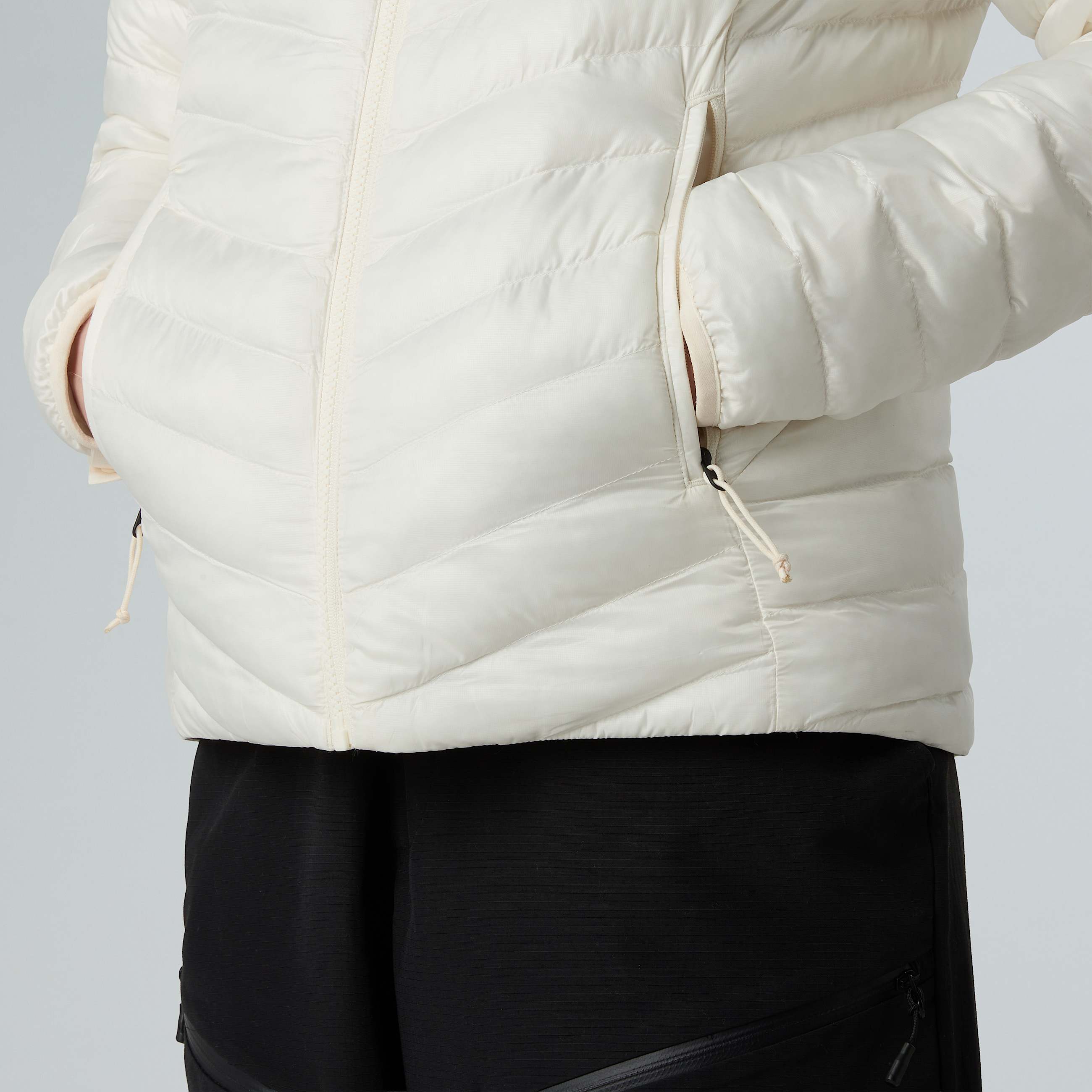 Womens Huila Synthetic Insulation Jacket TNF White Dune ALT9