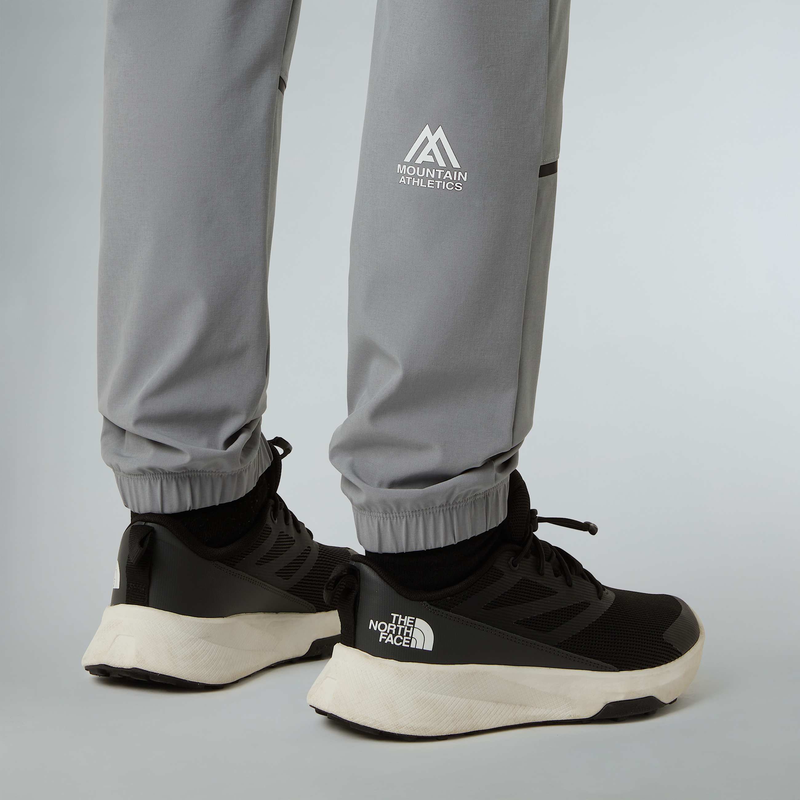 Teens Mountain Athletics Woven Trousers TNF ALT9