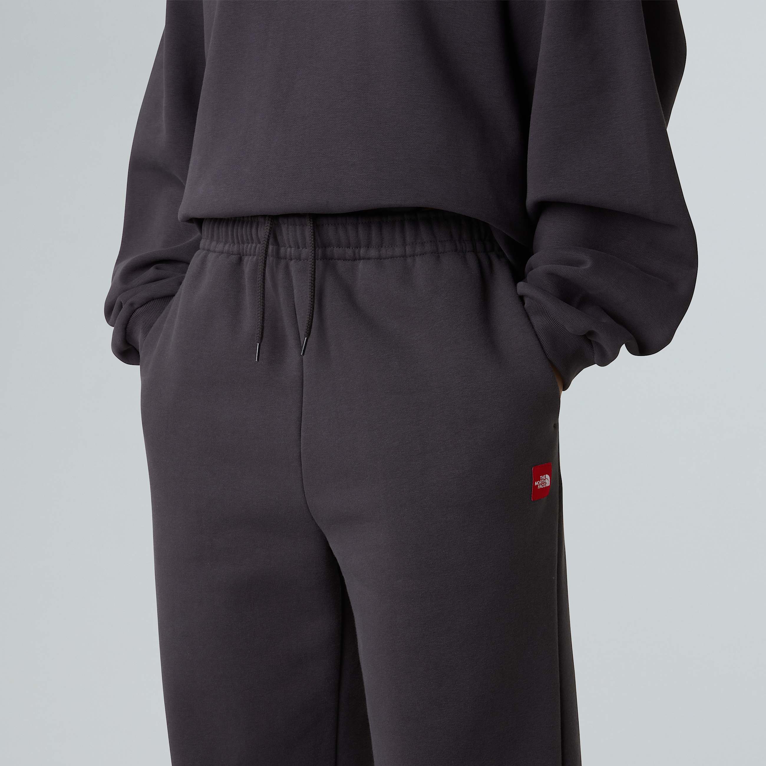 Womens Red Box Joggers TNF ALT8