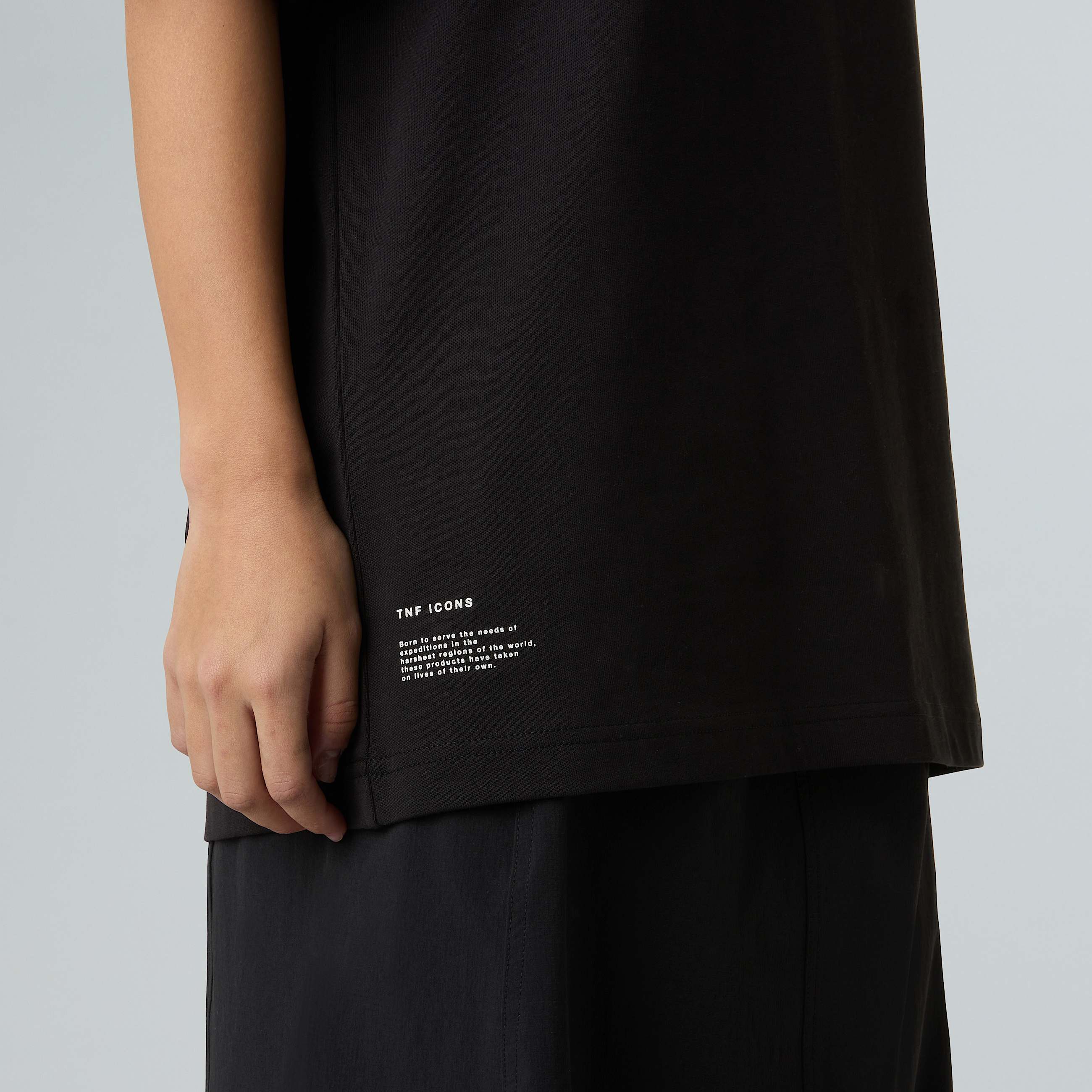 Icon Mountain Jacket relaxt geschnittenes TShirt in Unisex TNF ALT13