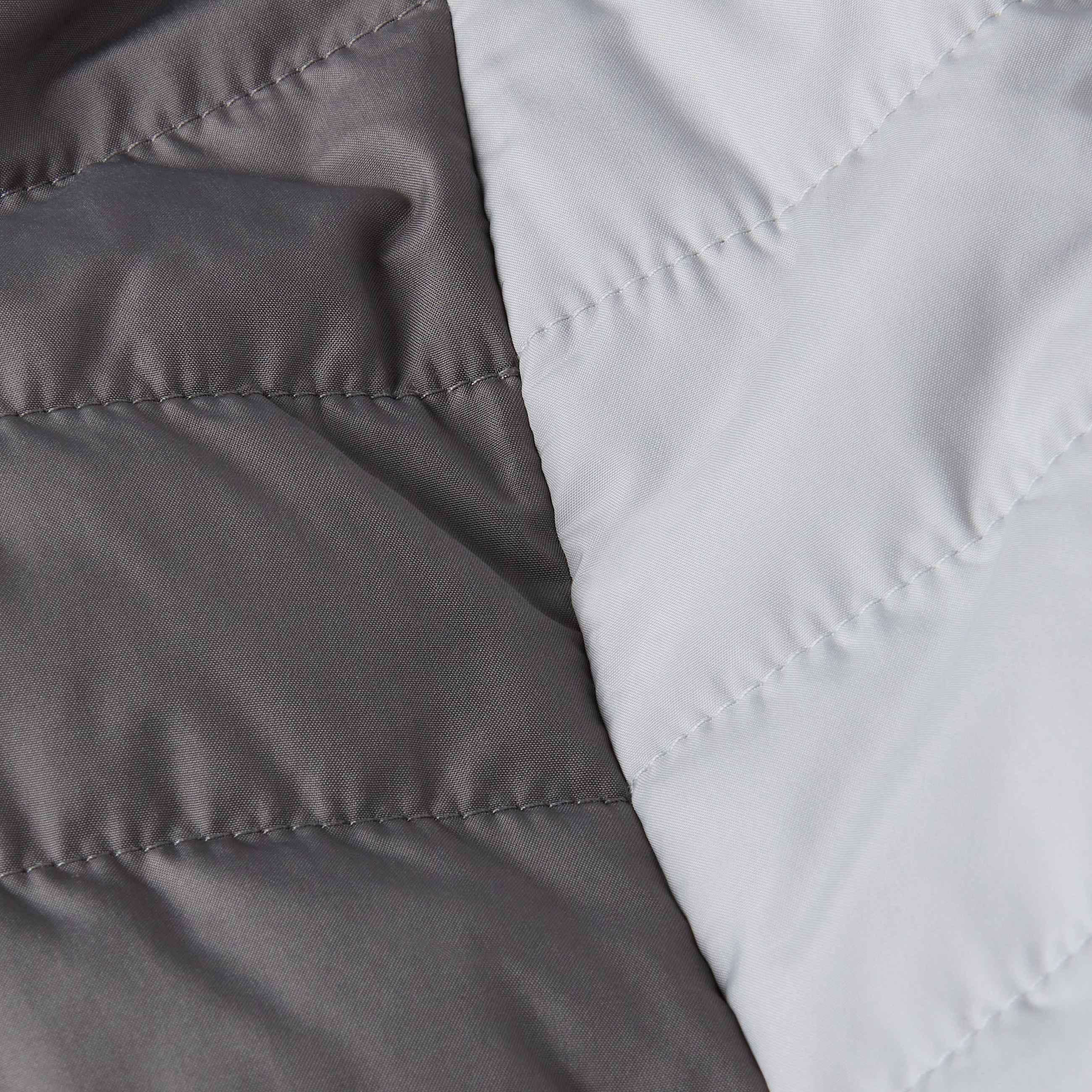 Boys Never Stop Synthetic Gilet TNF High Rise GreySmoked P ALT24