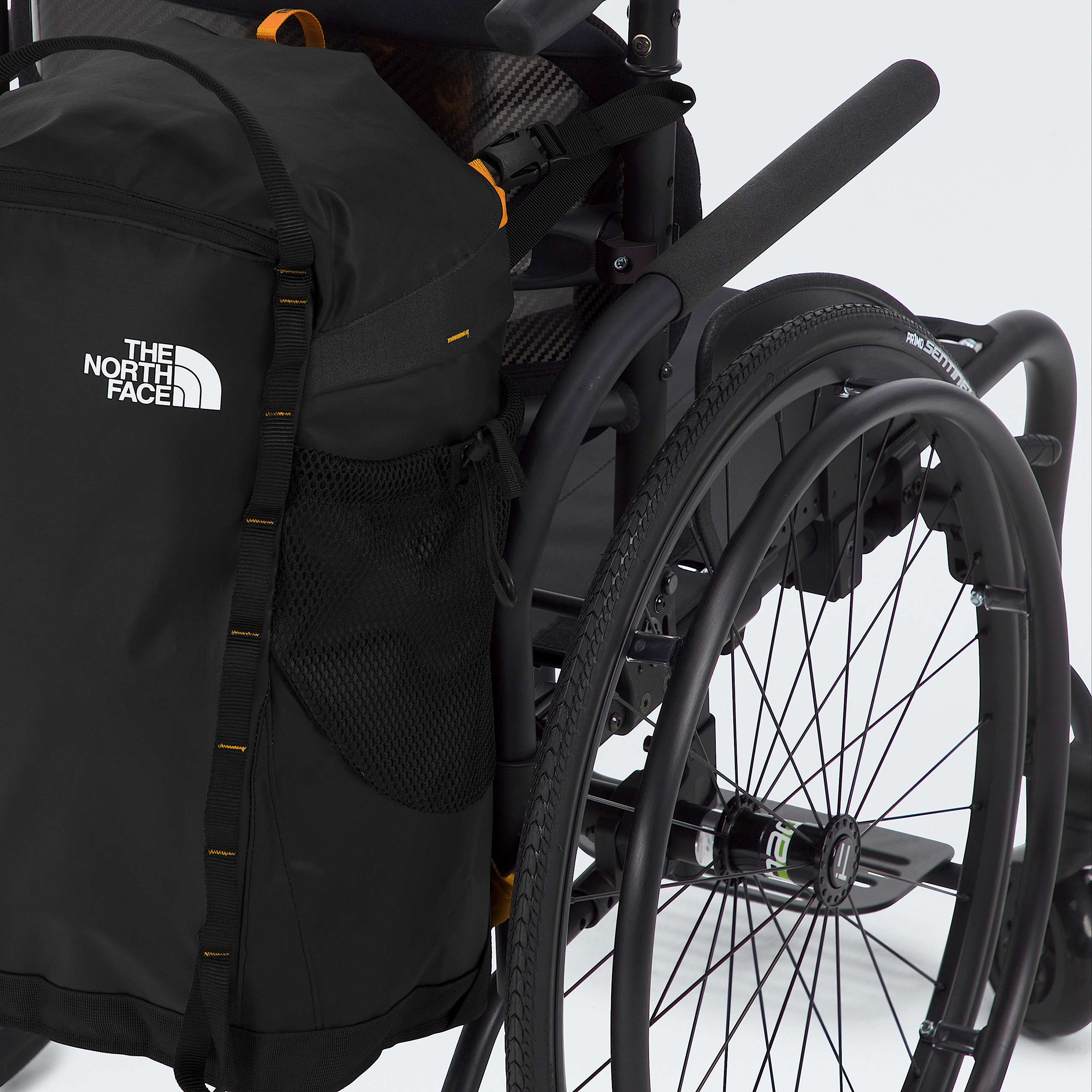 Universal Daypack 20L TNF ALT2